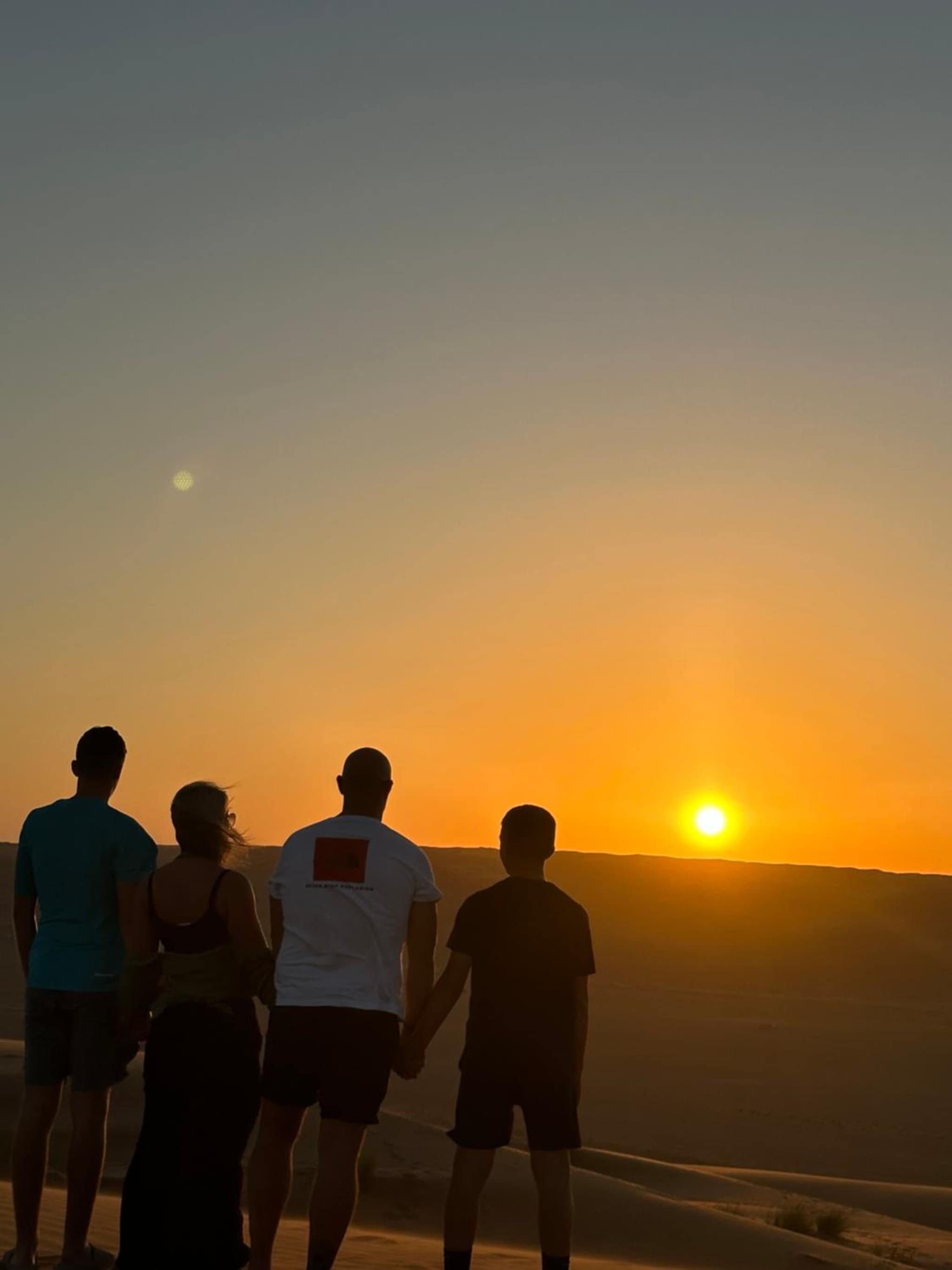 Golden dune Bedouin camp photo 4
