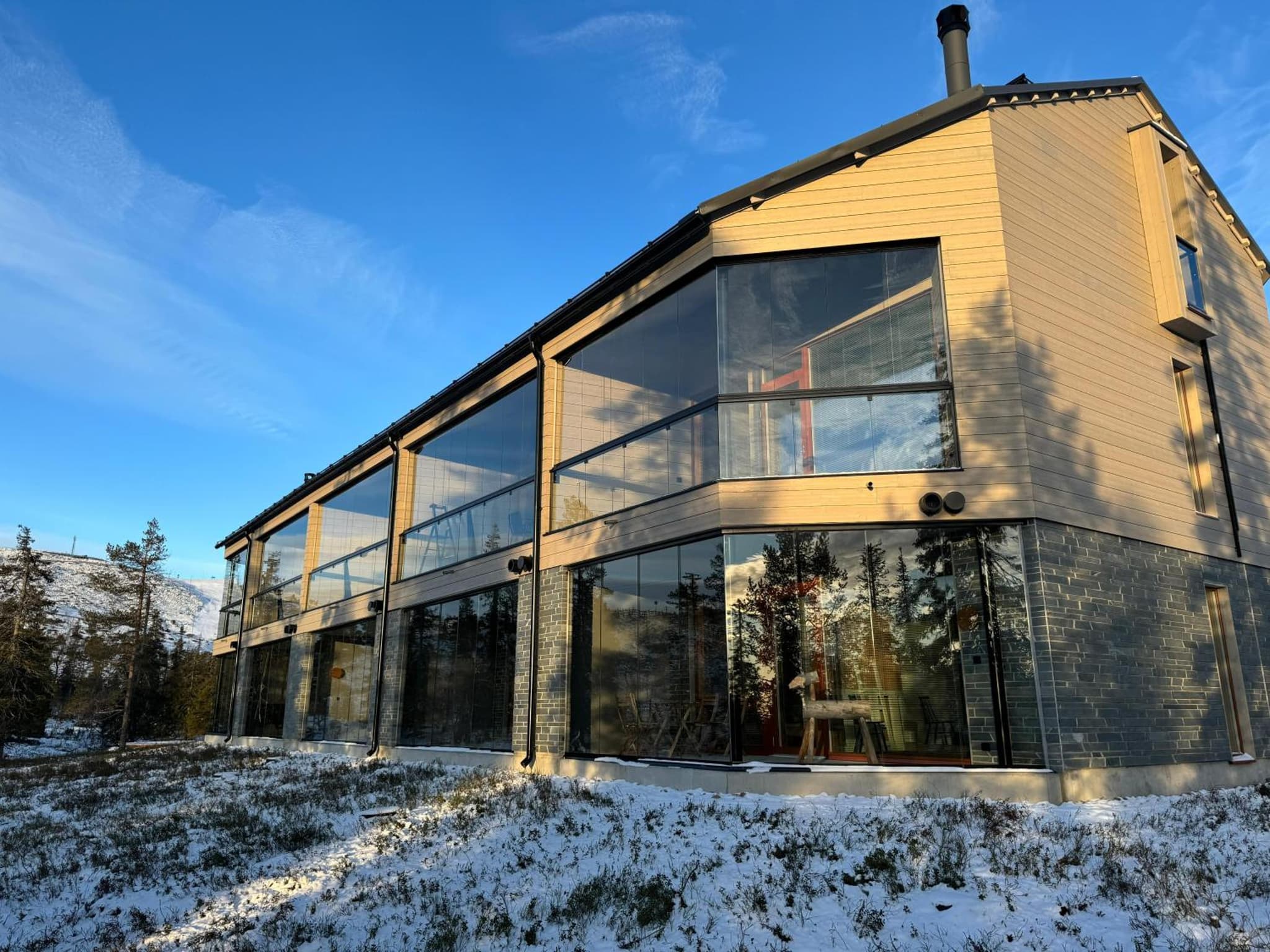 Peak Chalet B6 Ski-in Ski-out by Aavalevi photo 5