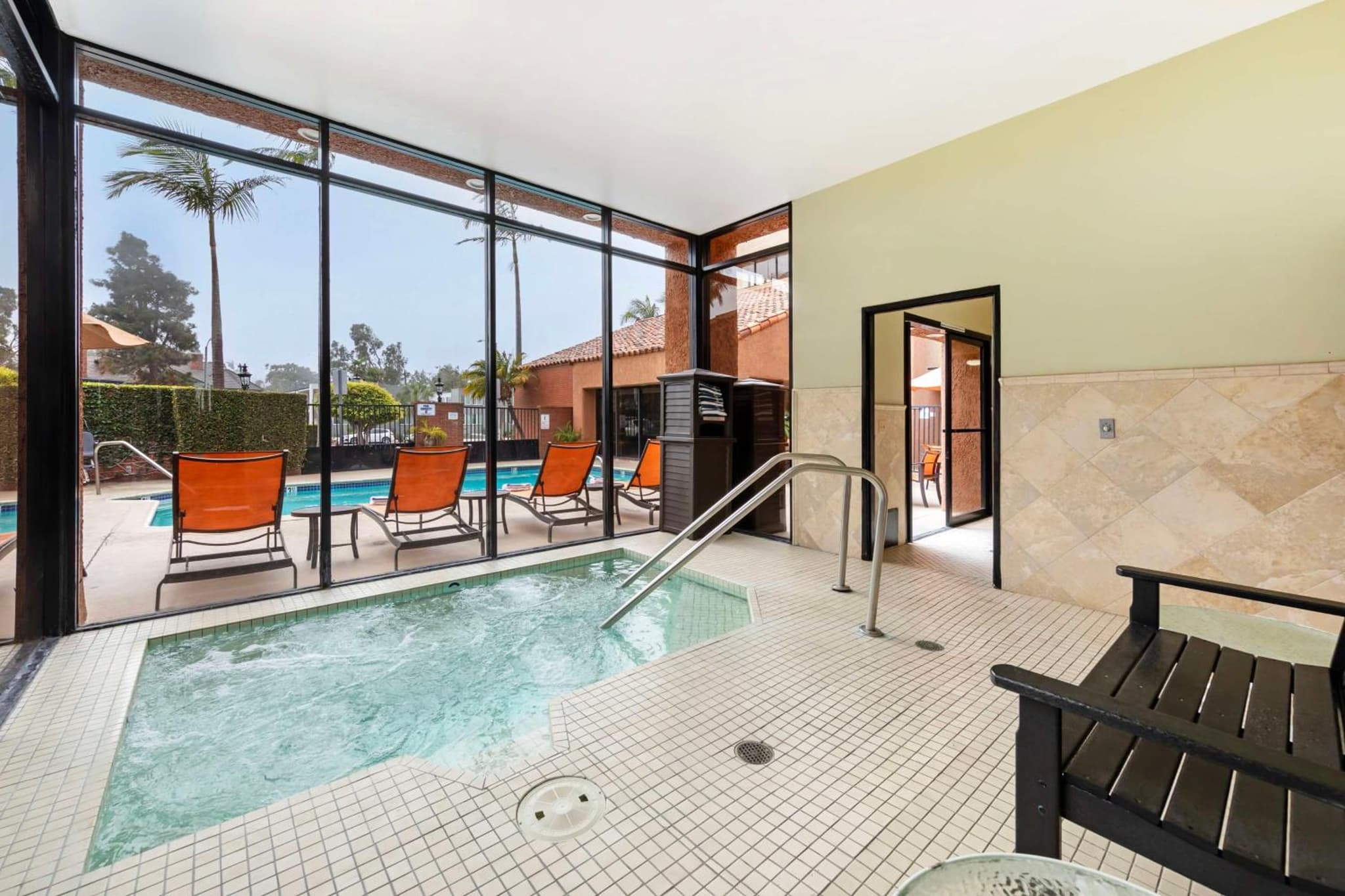 Best Western Plus Redondo Beach Inn photo 4