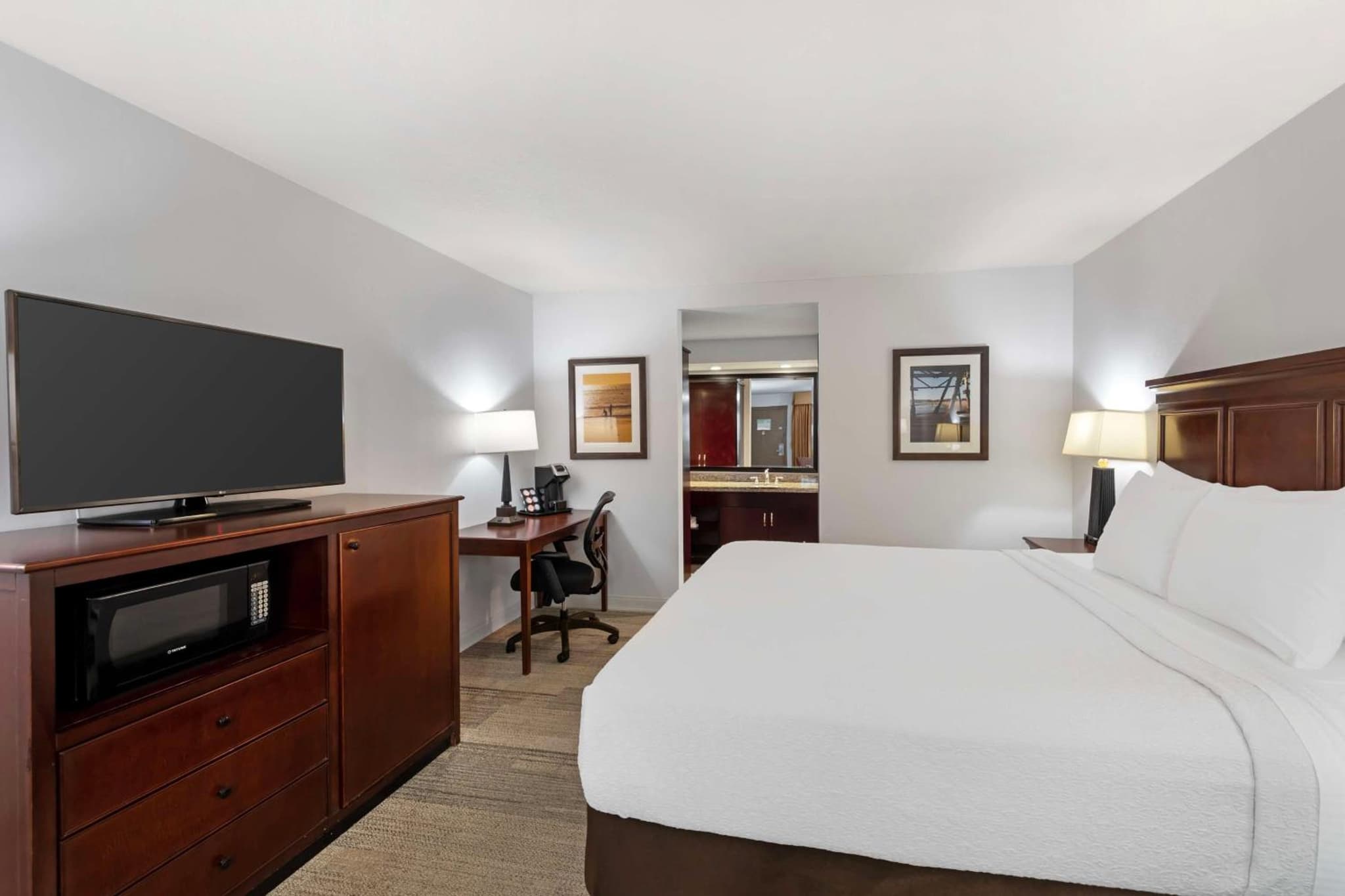 Best Western Plus Redondo Beach Inn photo 8