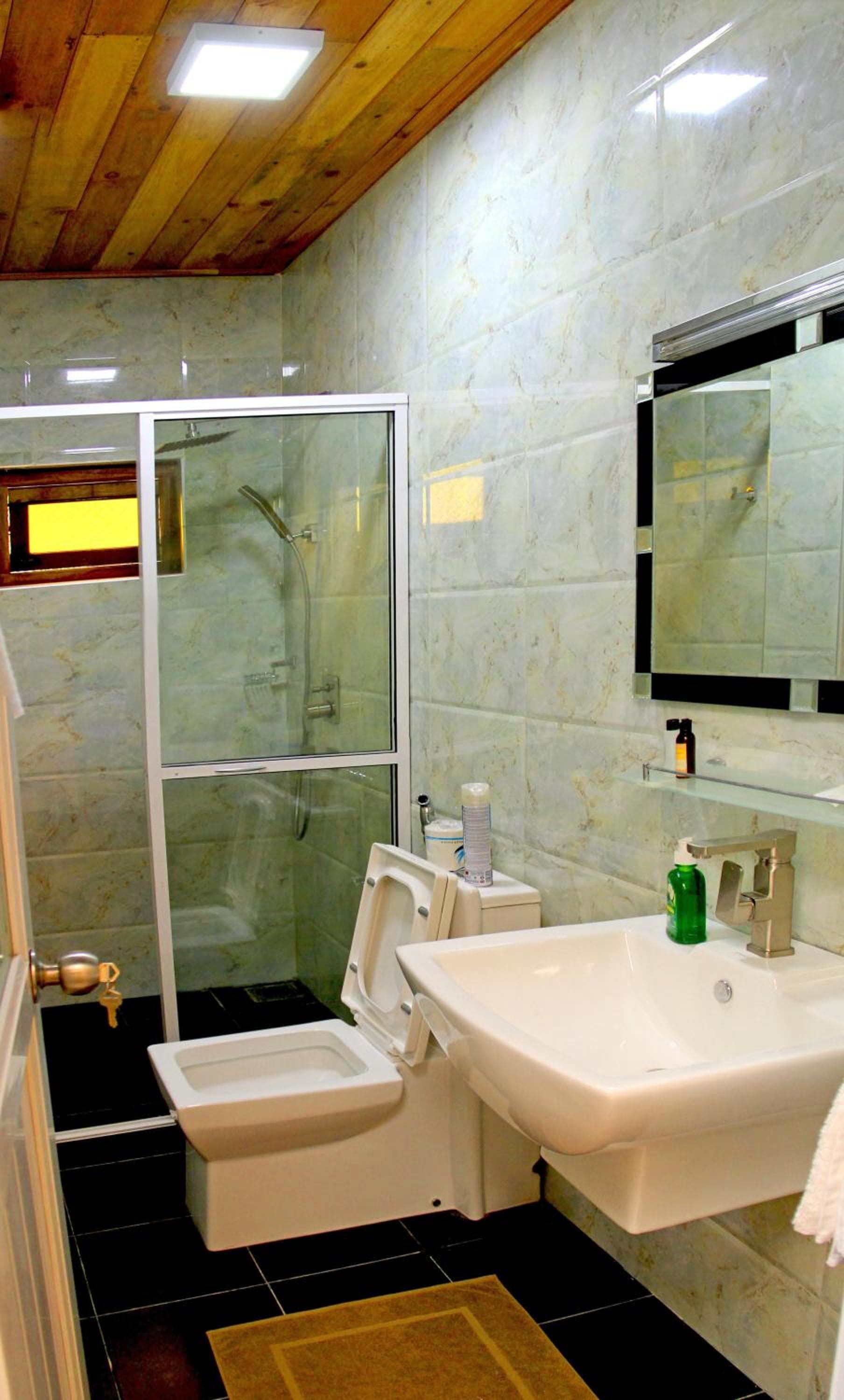 Bluewater Beach Resort photo 7