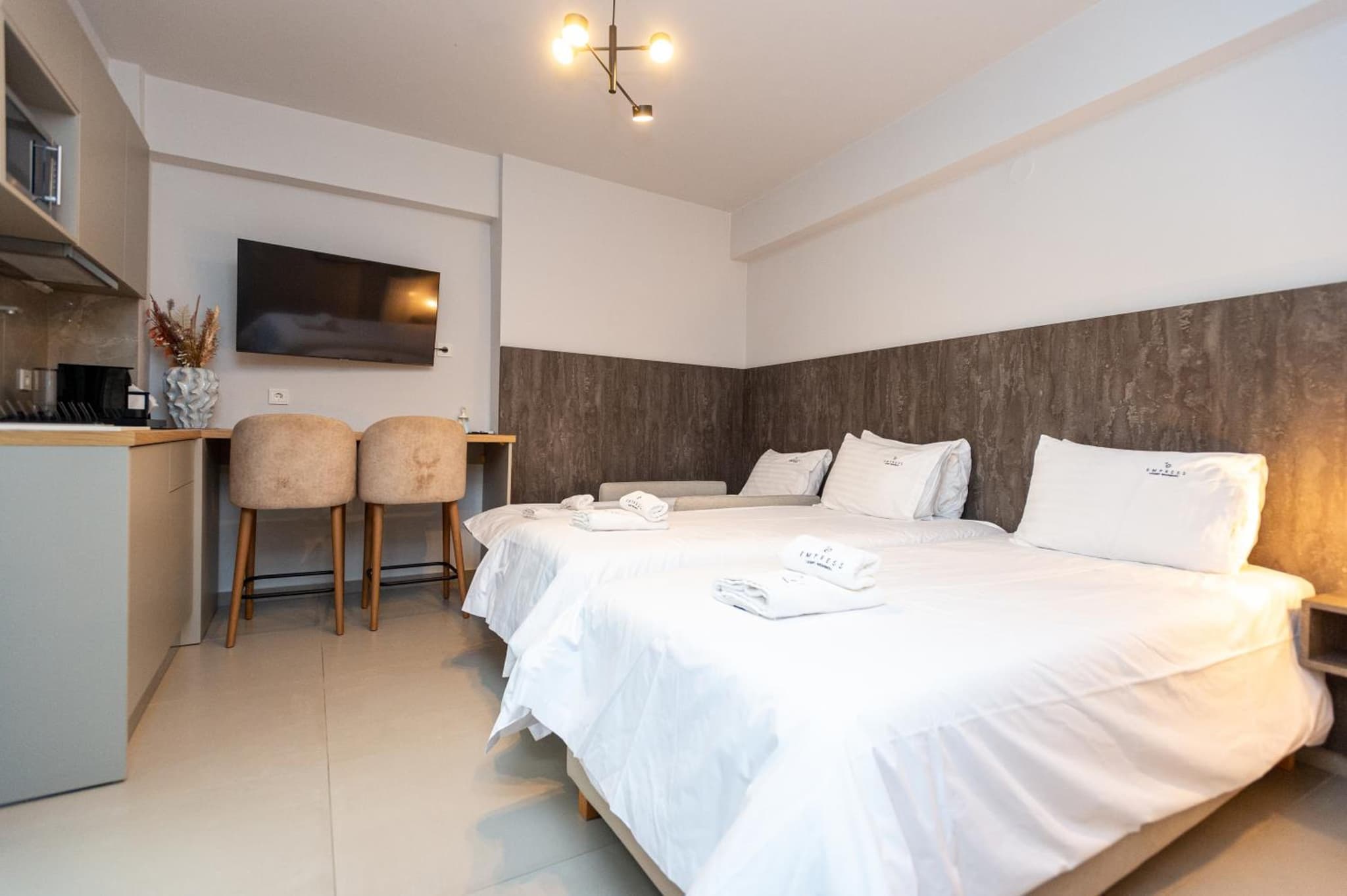 Empress Luxury Residences photo 8