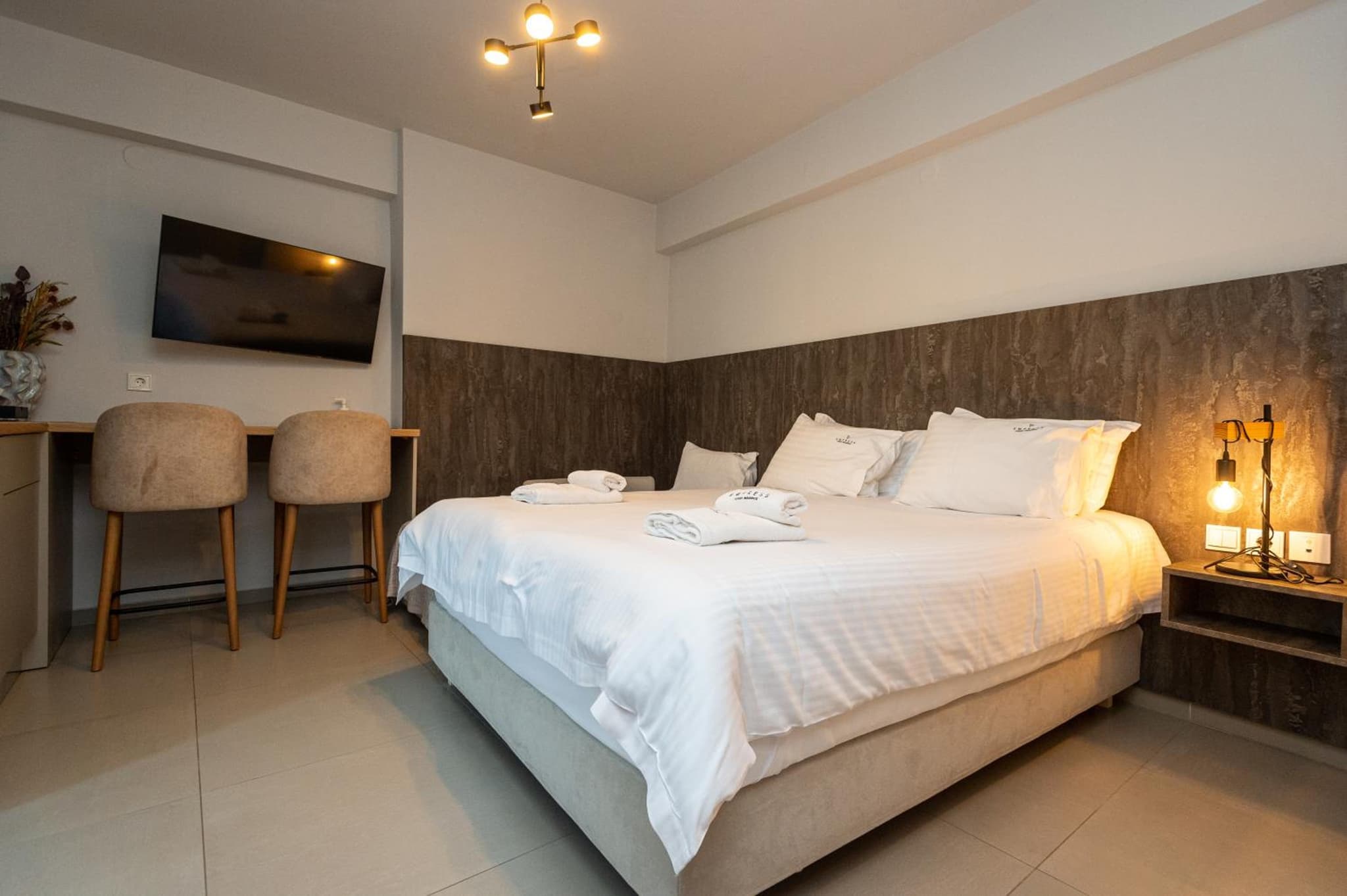 Empress Luxury Residences photo 6