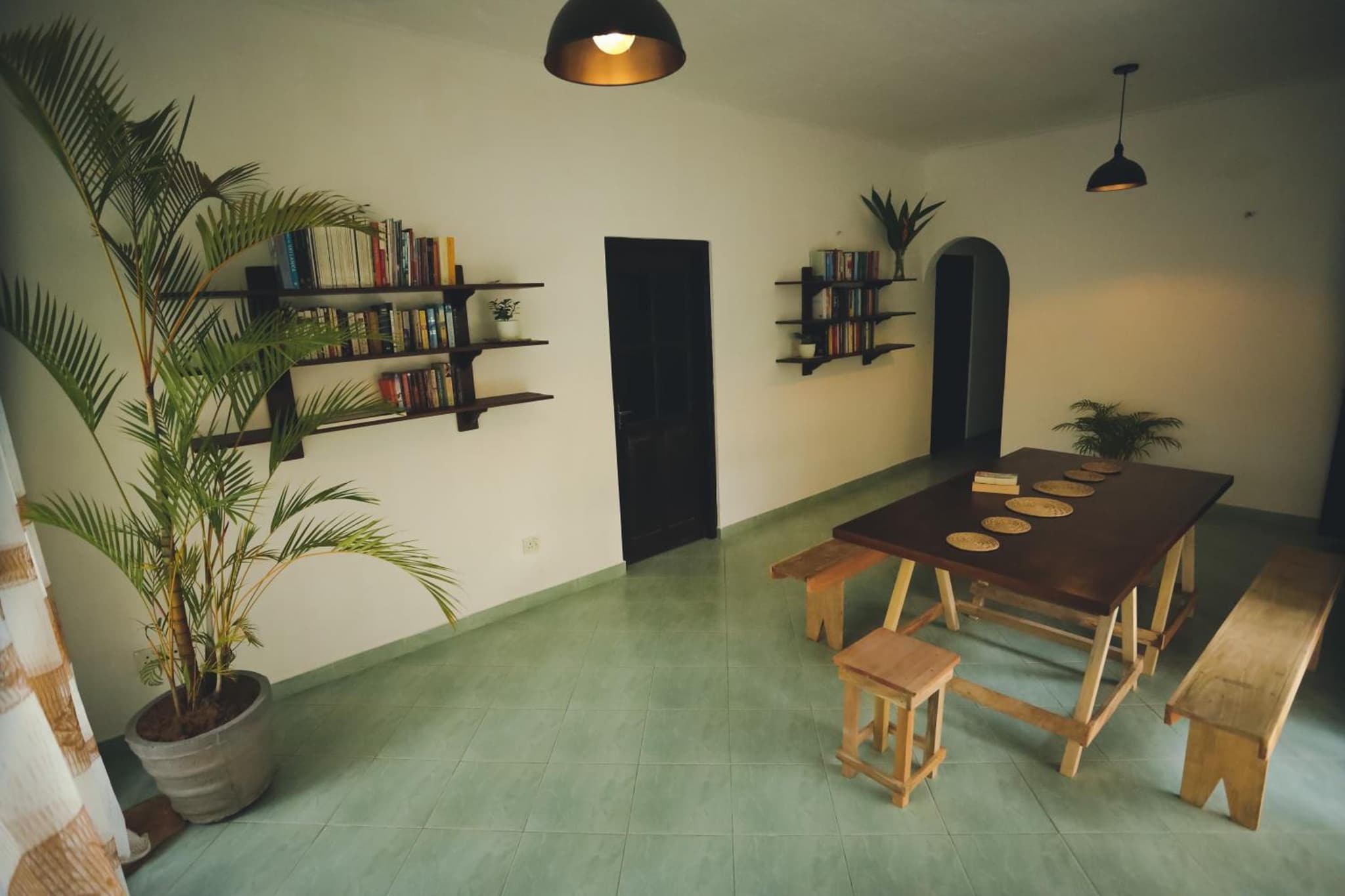Island Diaries Hostel photo 2