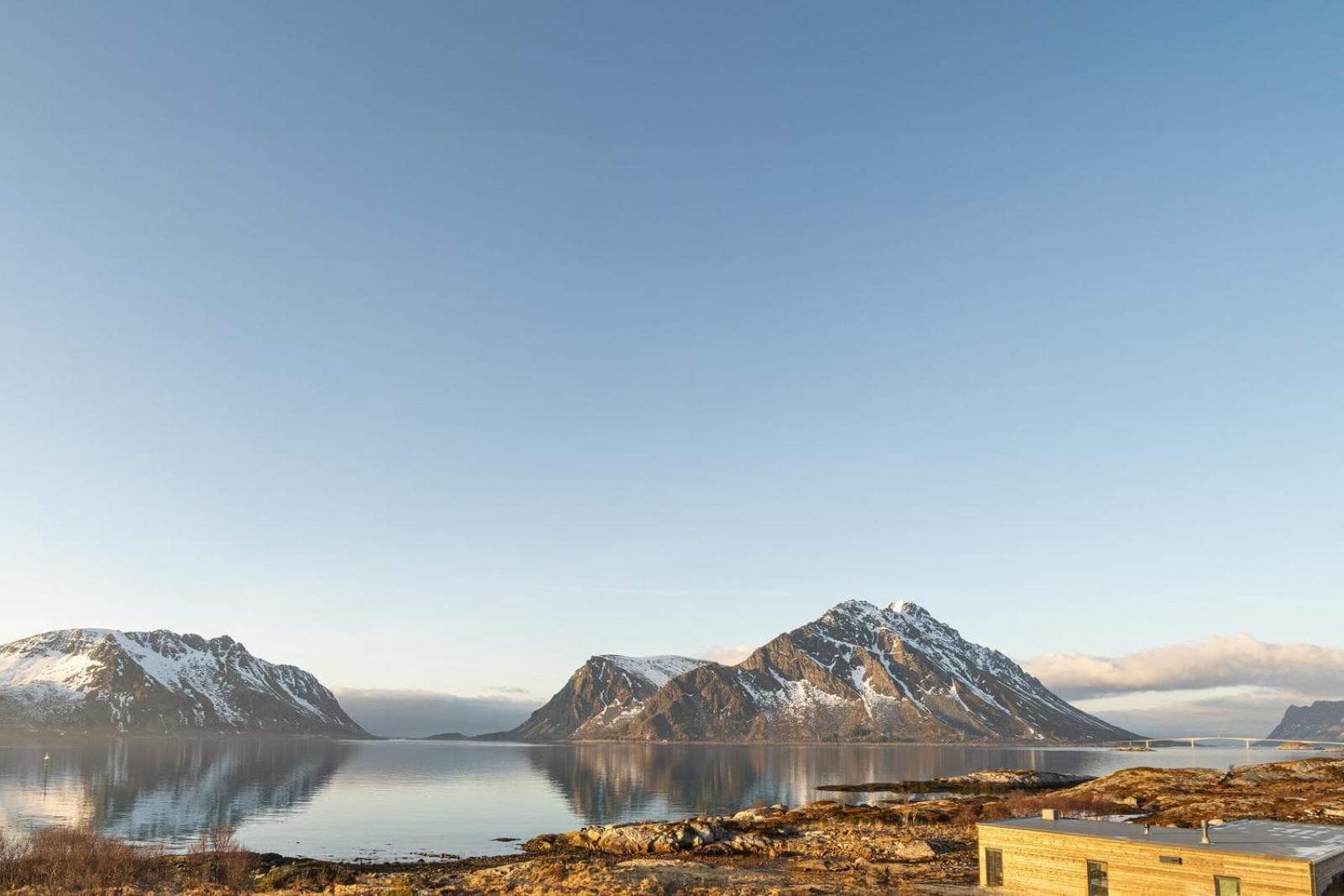 Seafront Luxury Villa near Henningsvær photo 5