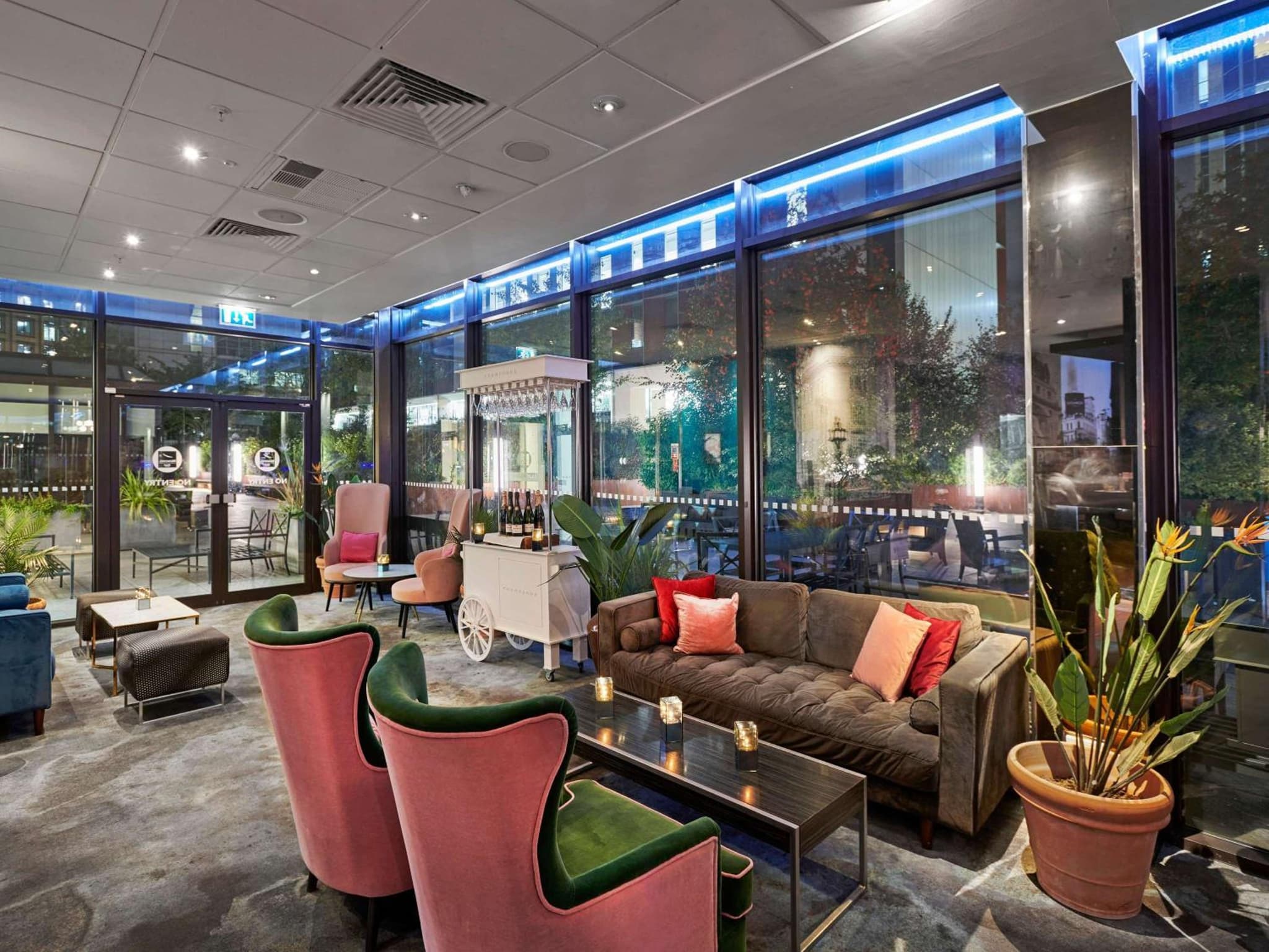 lounge