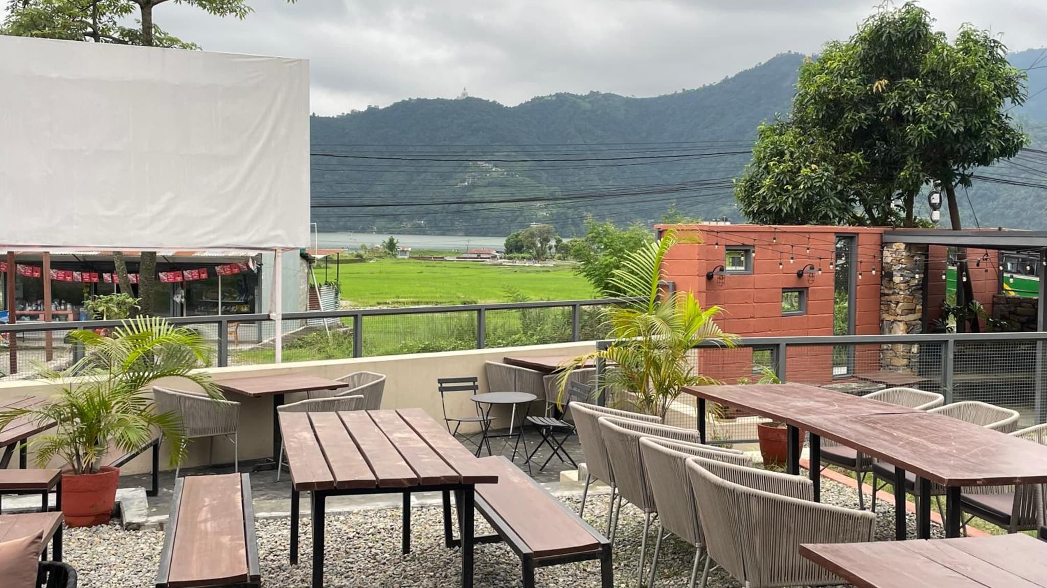 Charcoal BBQ restaurant & Hotel photo 7