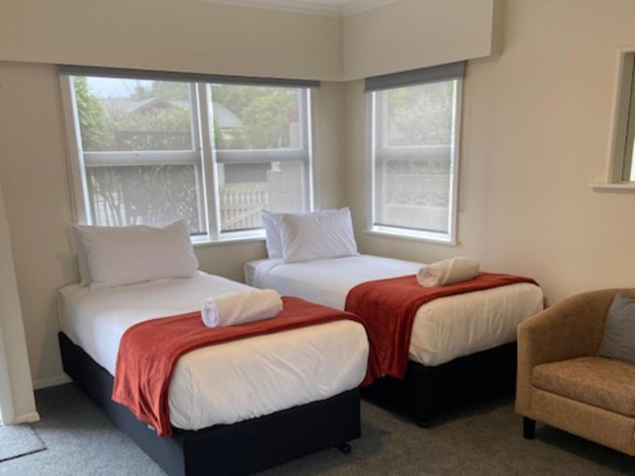 Balmoral Motel photo 9