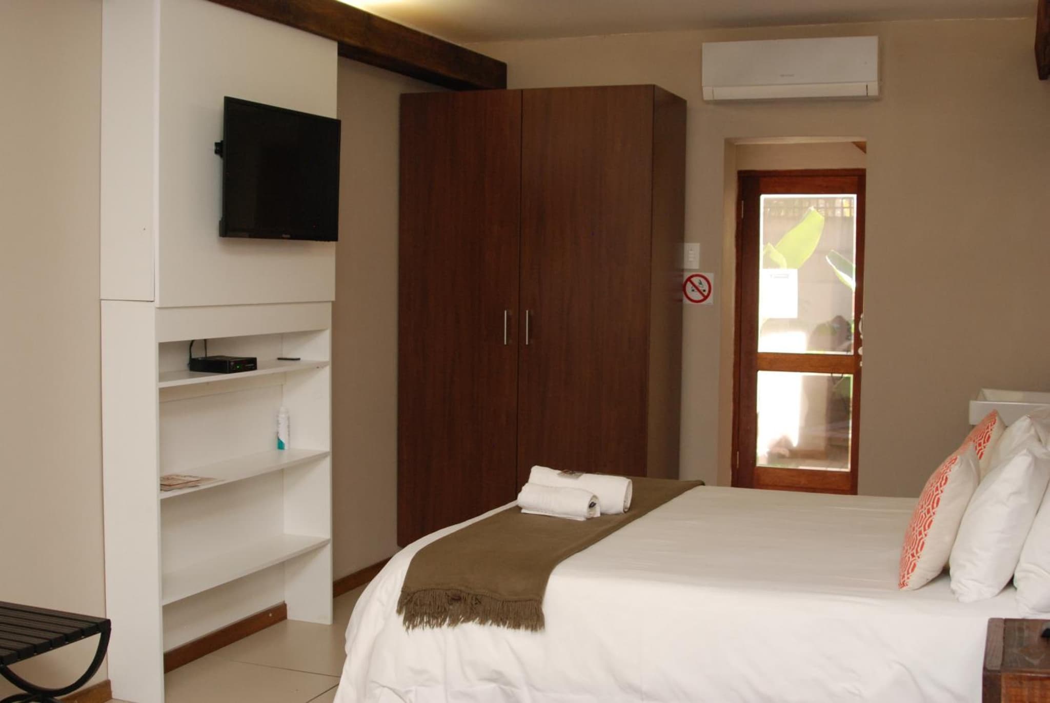 Zebrina Guest House photo 5