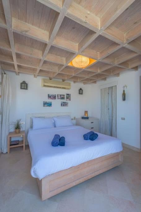 Luxury apartment on the Marina photo 4