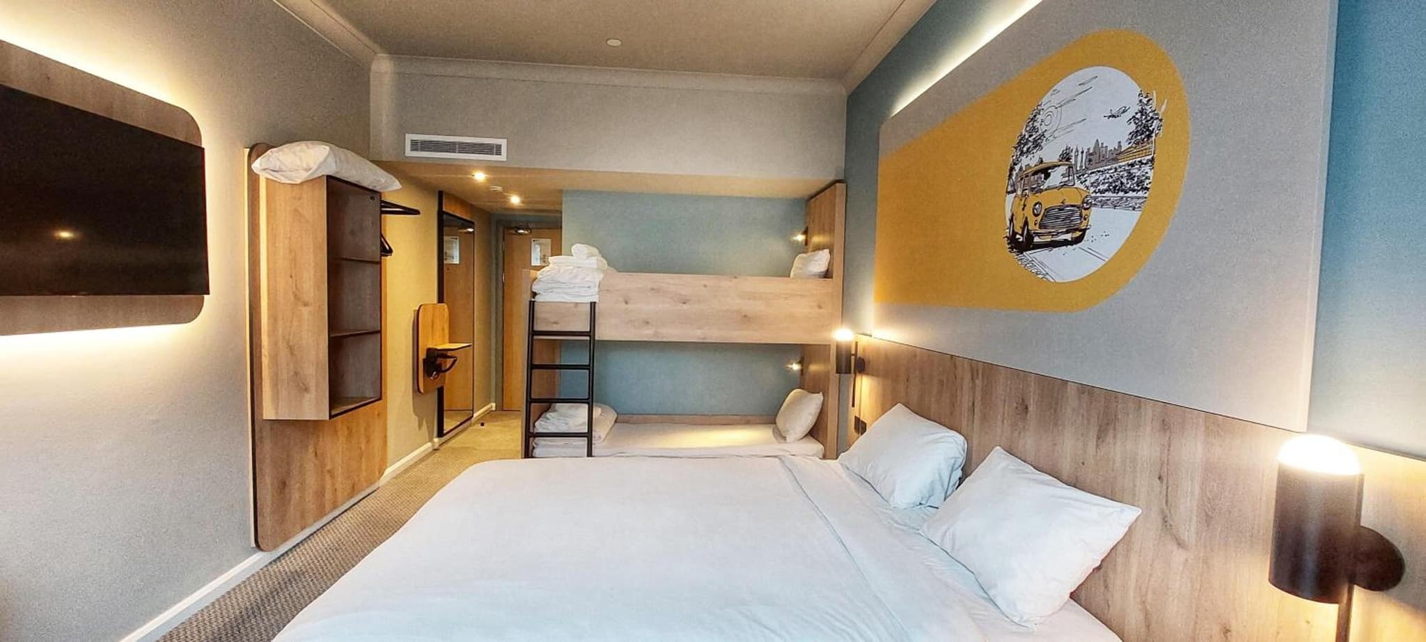B&B HOTEL London Heathrow photo 6