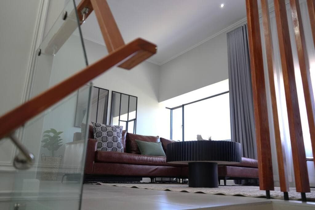 Modern Penthouse photo 3