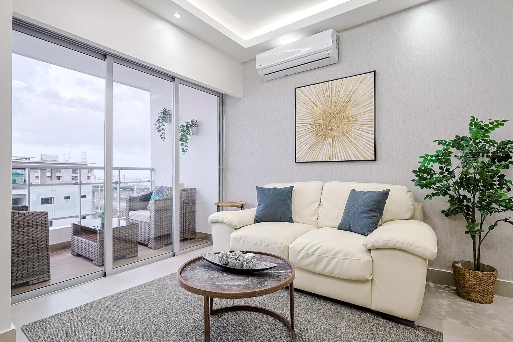 Comfy City Center 1BR Condo