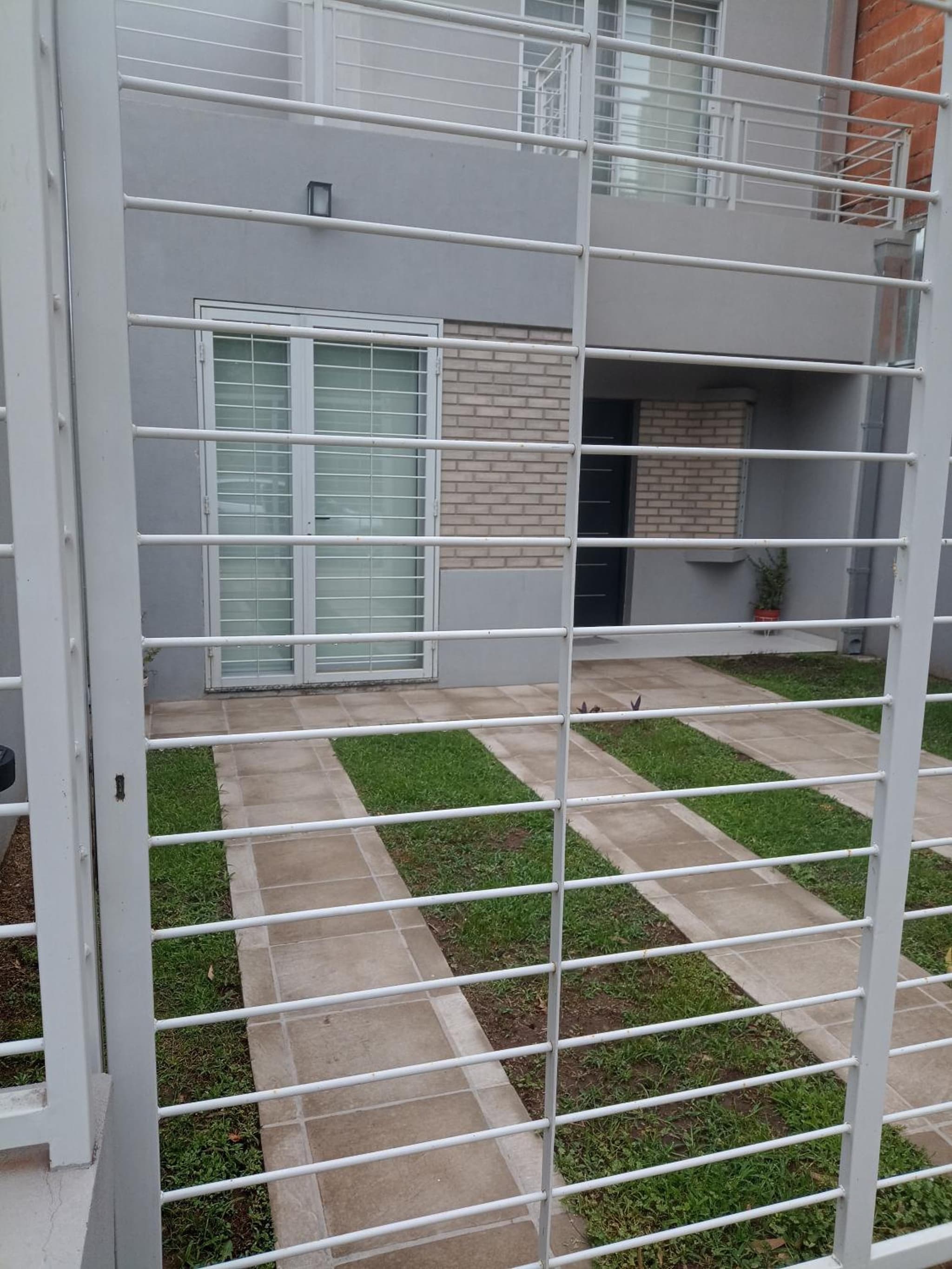Duplex Victoria photo 7