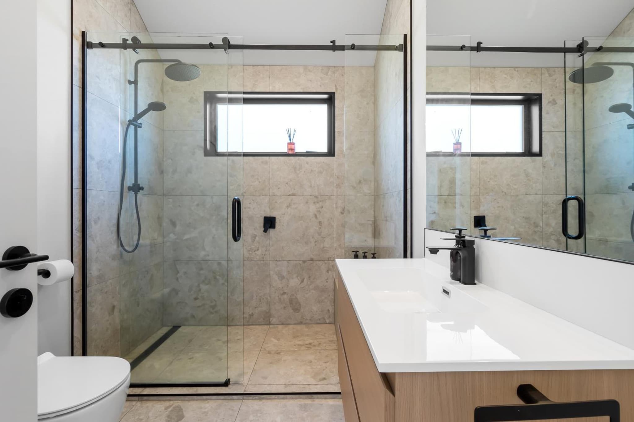 Roam Taupo Upper Terrace Unit 4 - Spa Pool photo 7