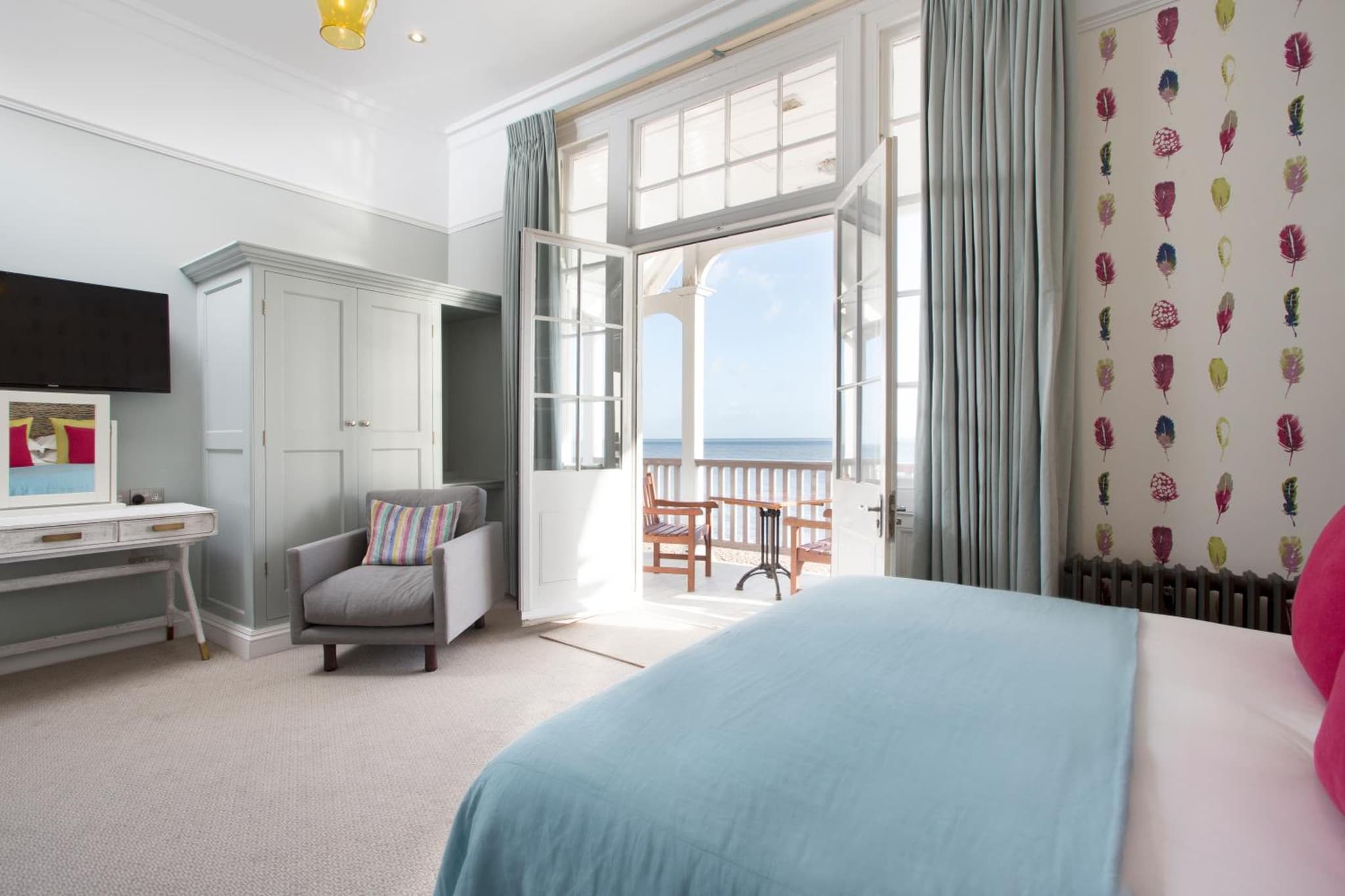 Royal Hotel photo 8