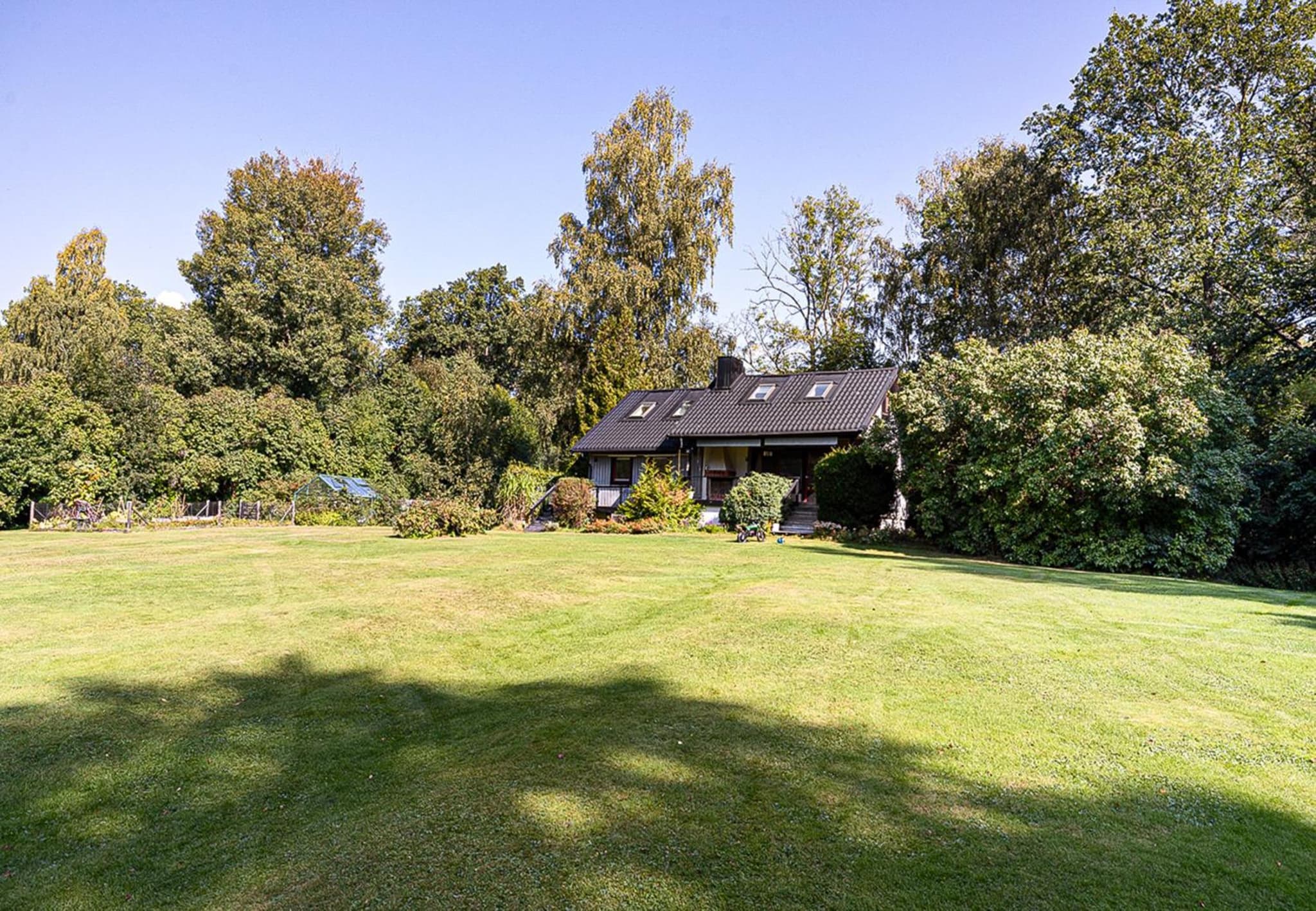 Dream location with lake view & Top location near