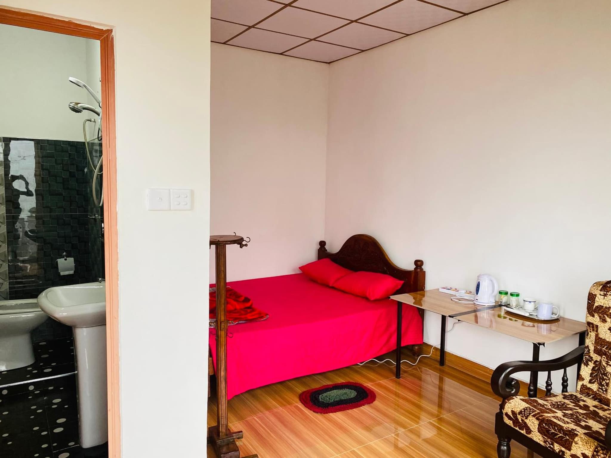 MK Guest House photo 9