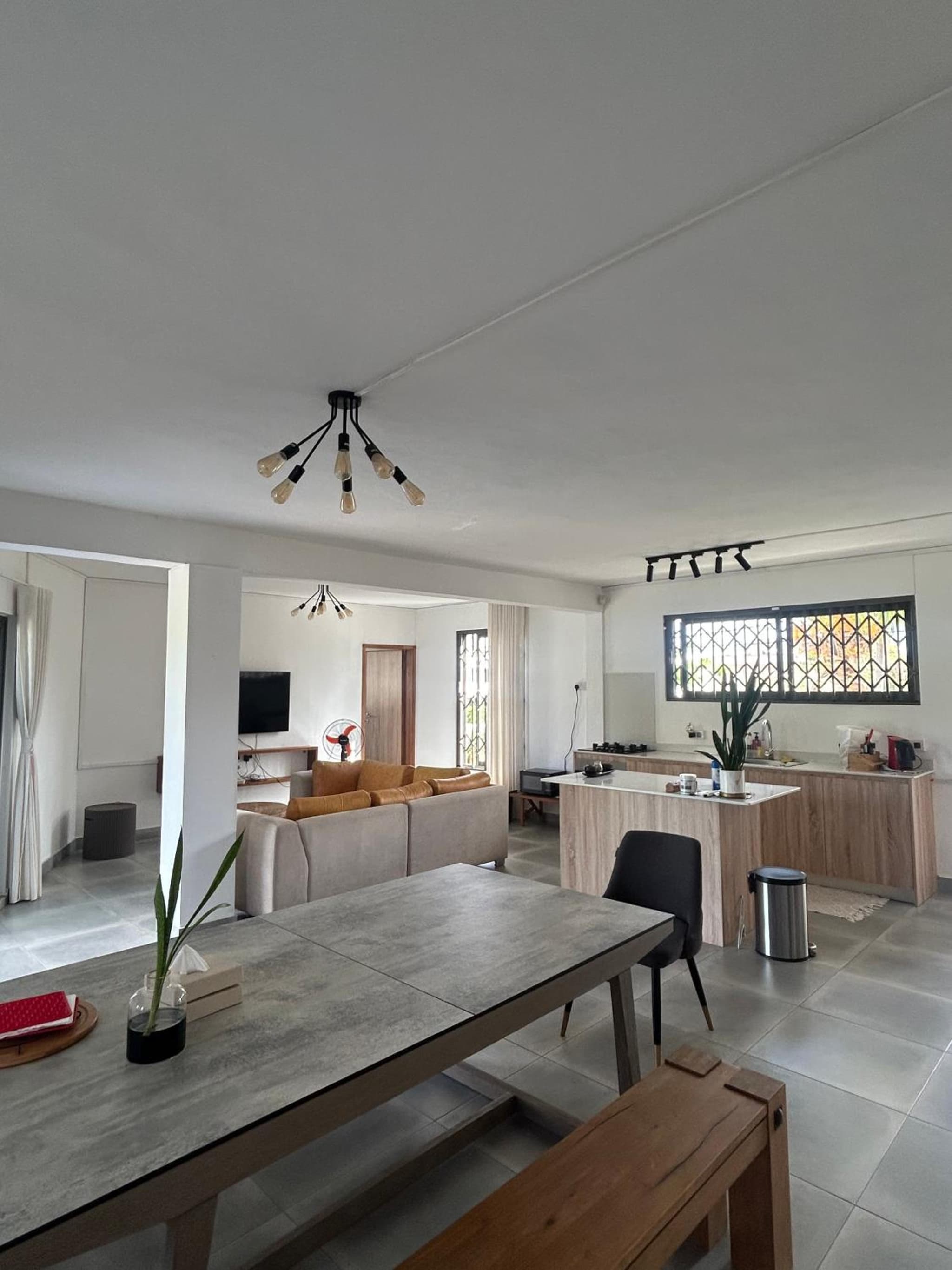 Pereybere Retreat - Seasons Break 3 Bedroom Apartment