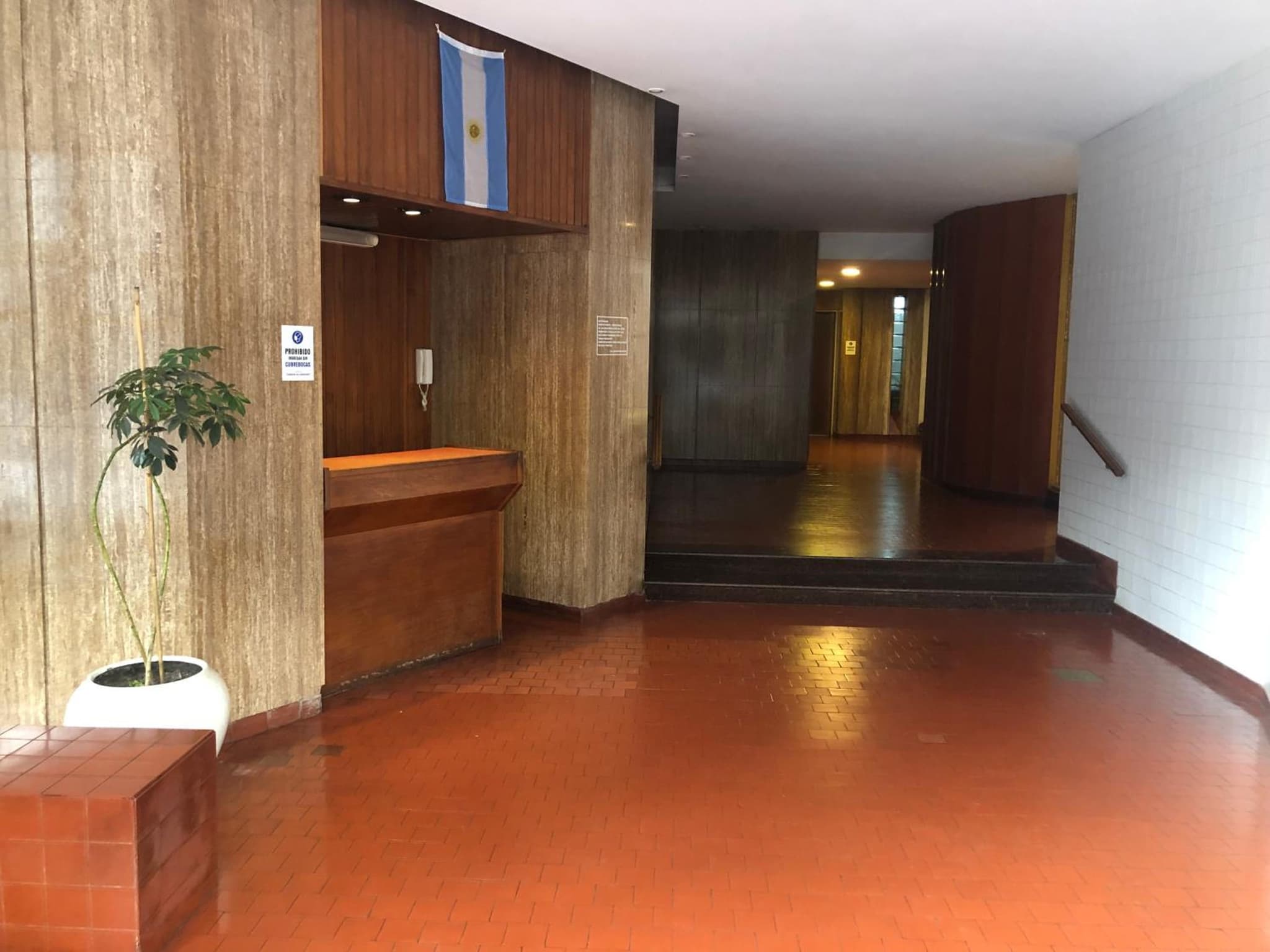 Jungle Apartment - monoambiente moderno en Güemes a 2 cuadras de la playa
