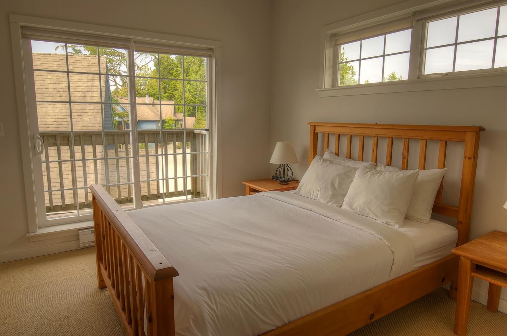 Waters Edge Shoreside Suites photo 2