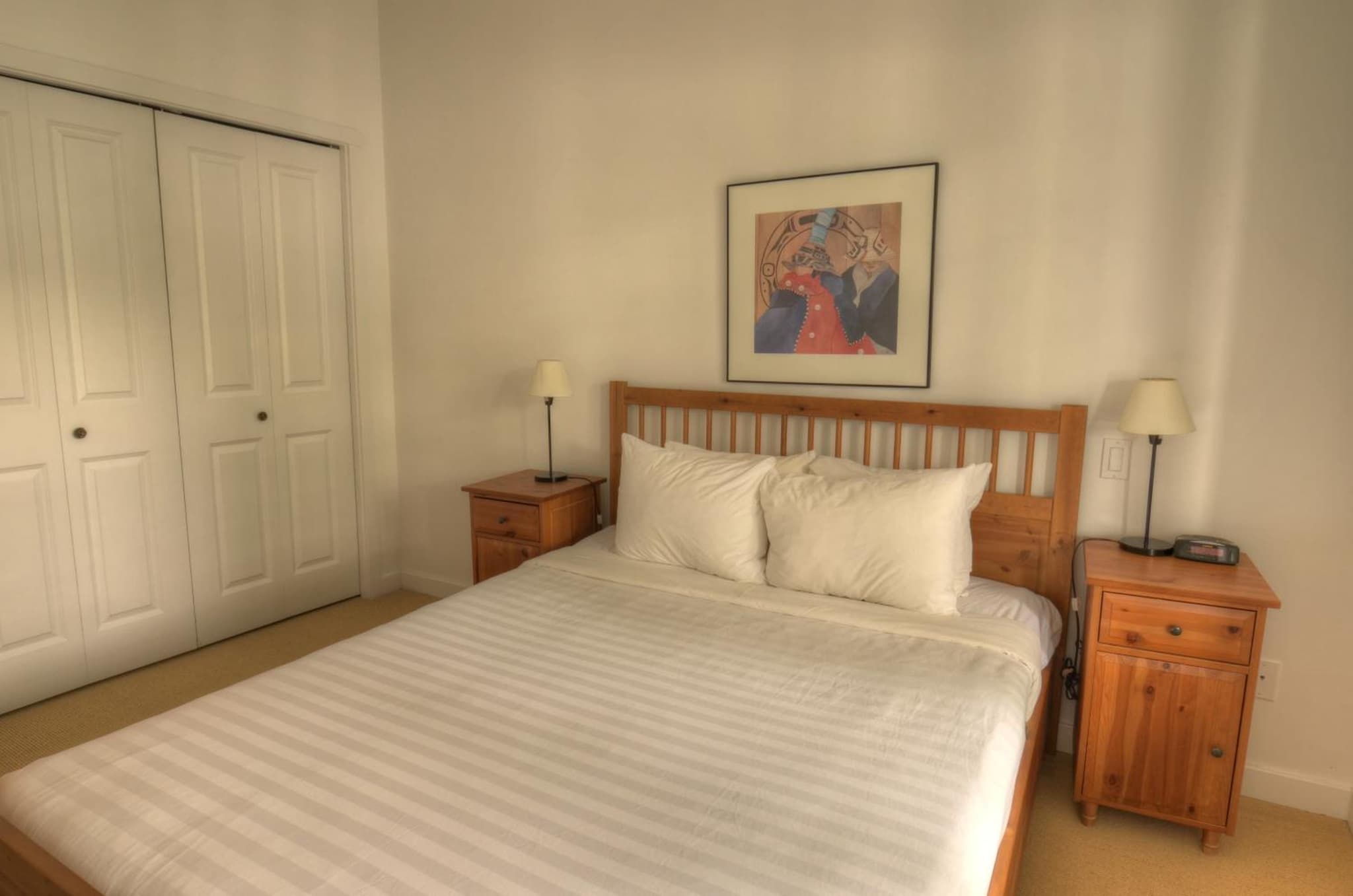 Waters Edge Shoreside Suites photo 3