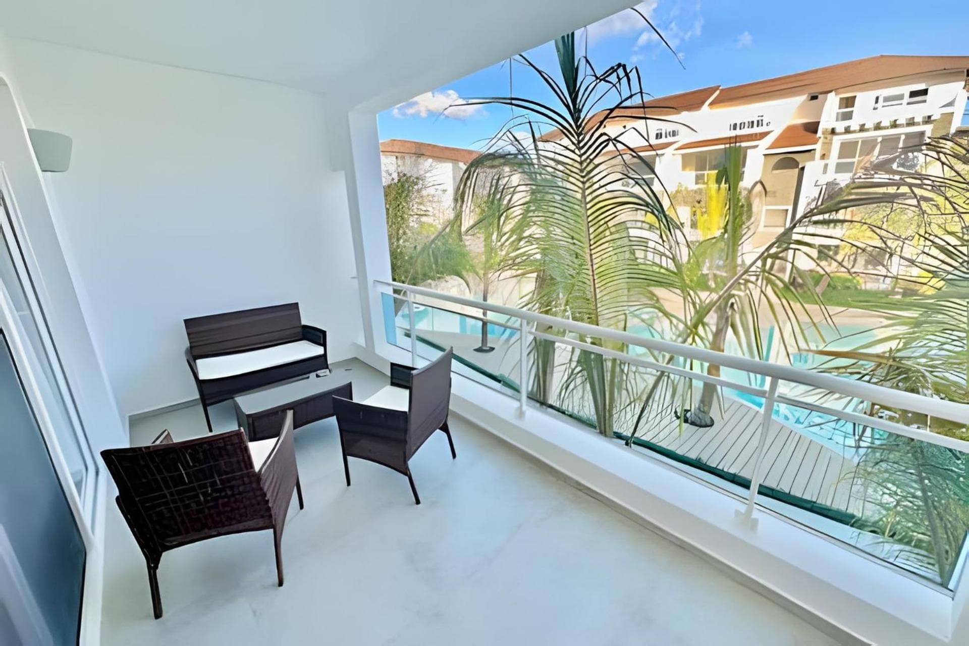 Estrella Dominicus Advantage photo 3