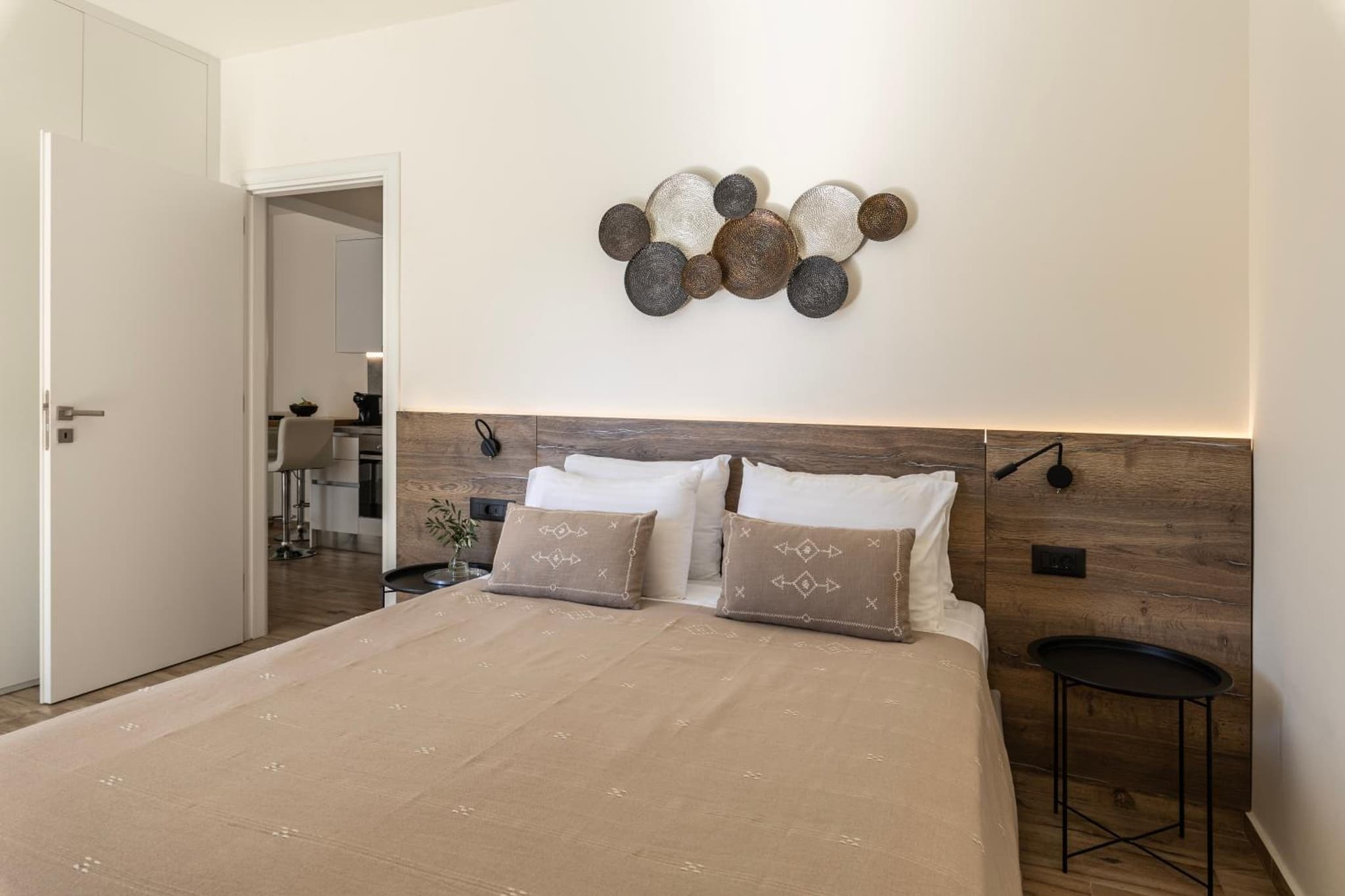 Sun City Luxury Apartments photo 7