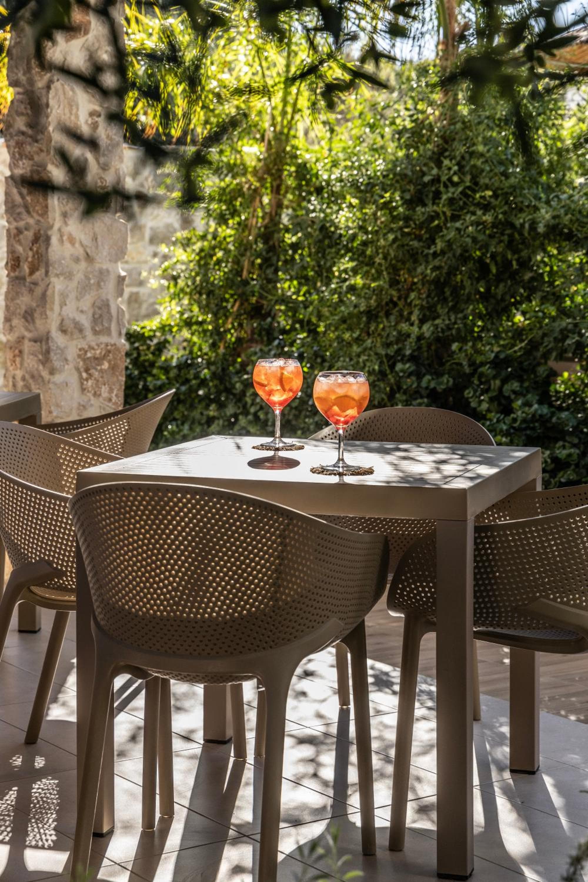 Sun City Luxury Apartments photo 5