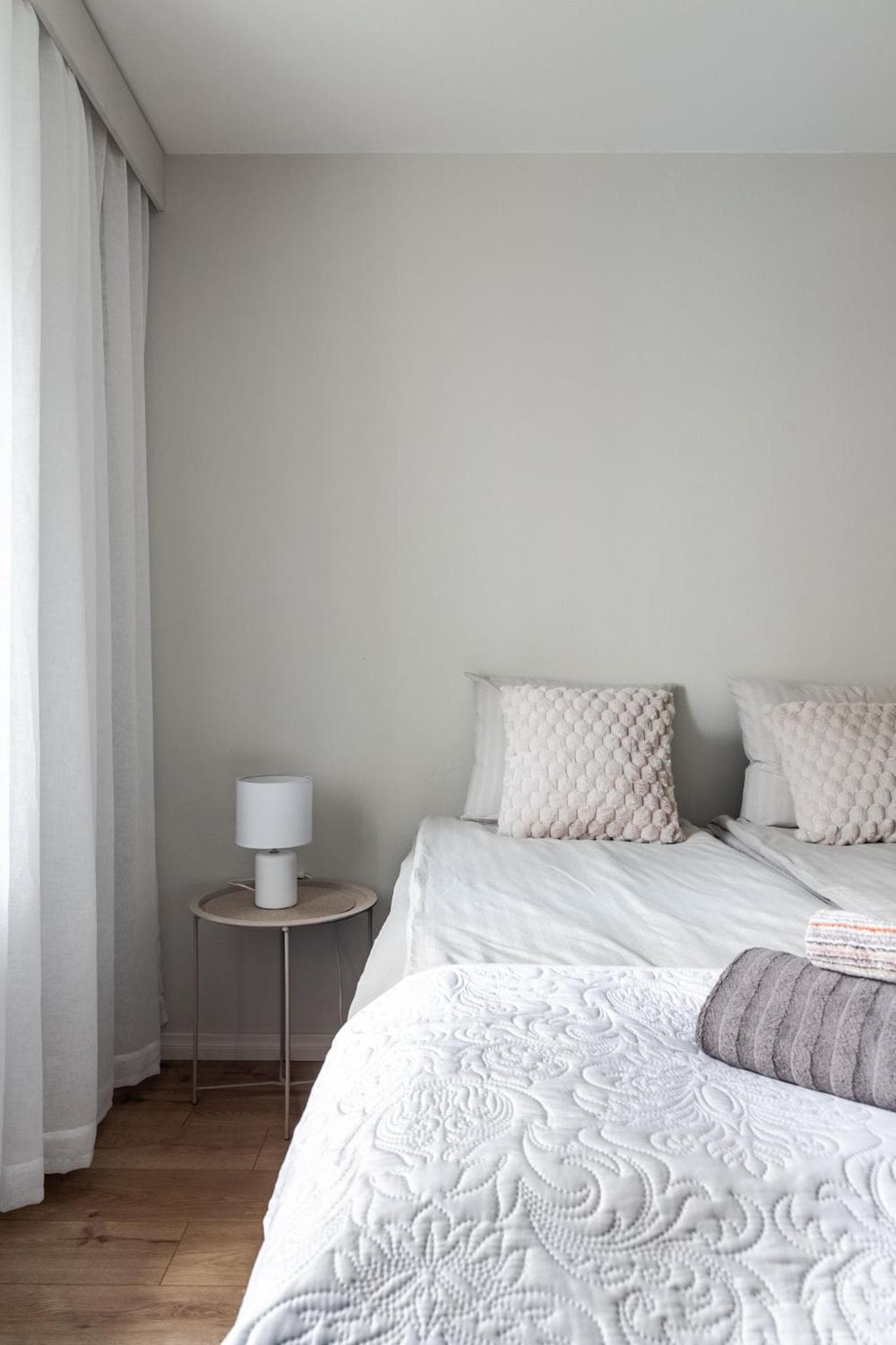 Charming 1BR City Apartment with Great Location photo 2
