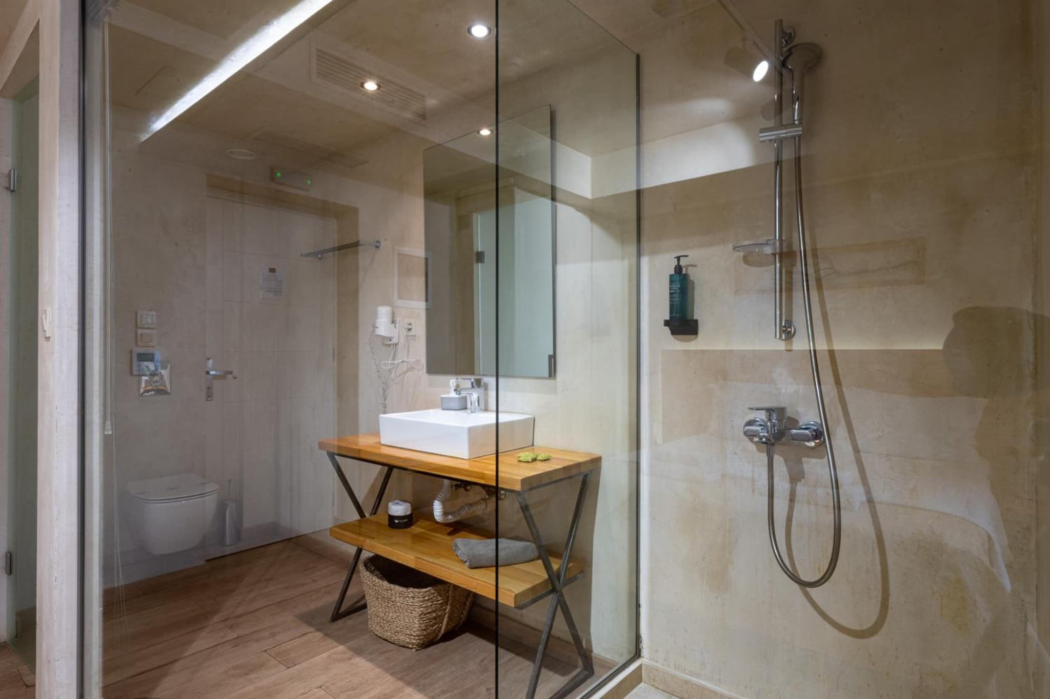 Panellinion Luxury Rooms photo 9