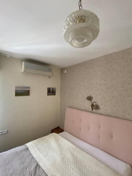 Beautiful, Central Emek Refaim Home photo 3