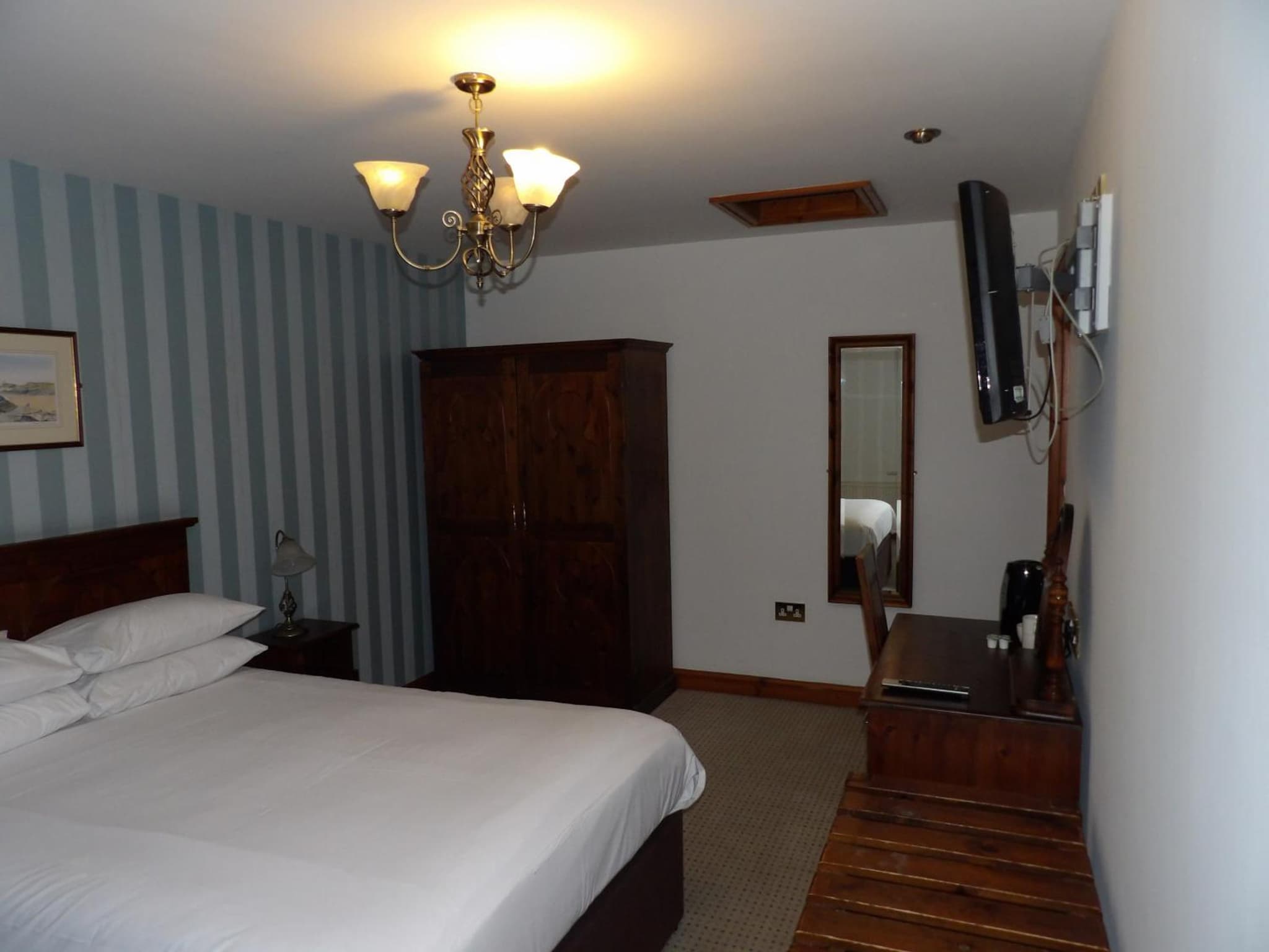 The Bull Hotel photo 9