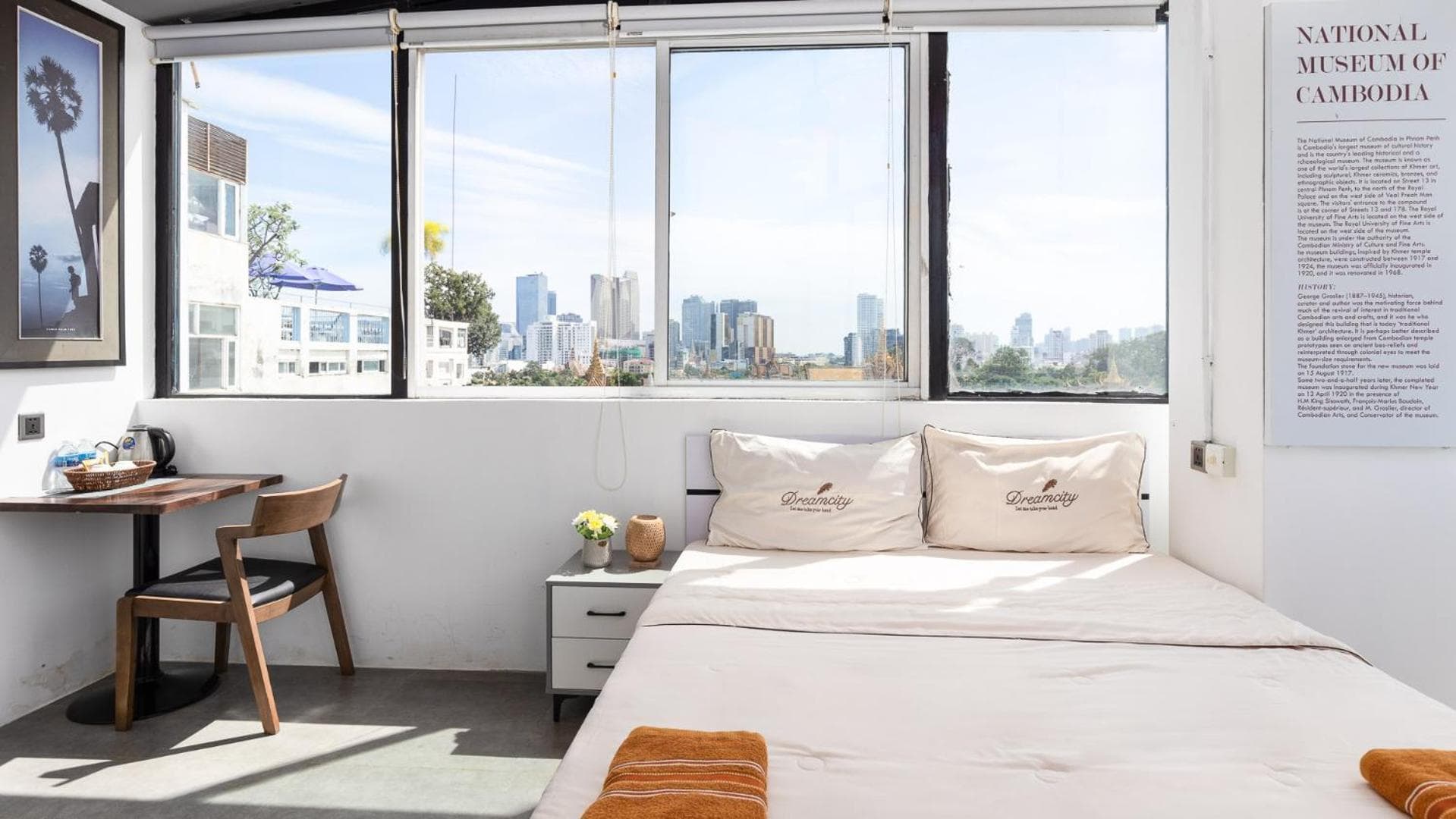 Sky hotel - Rooms & Free laundry - 50m to Royal Palace