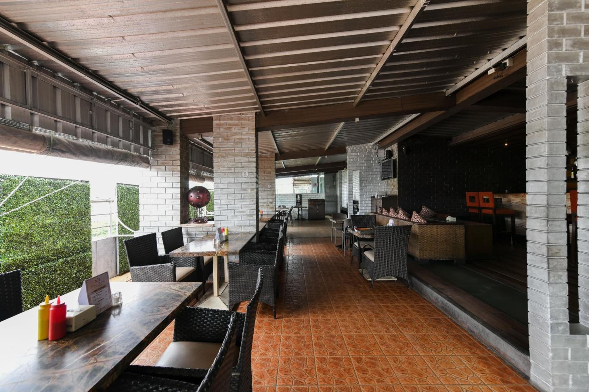 Hotel Roopa photo 5