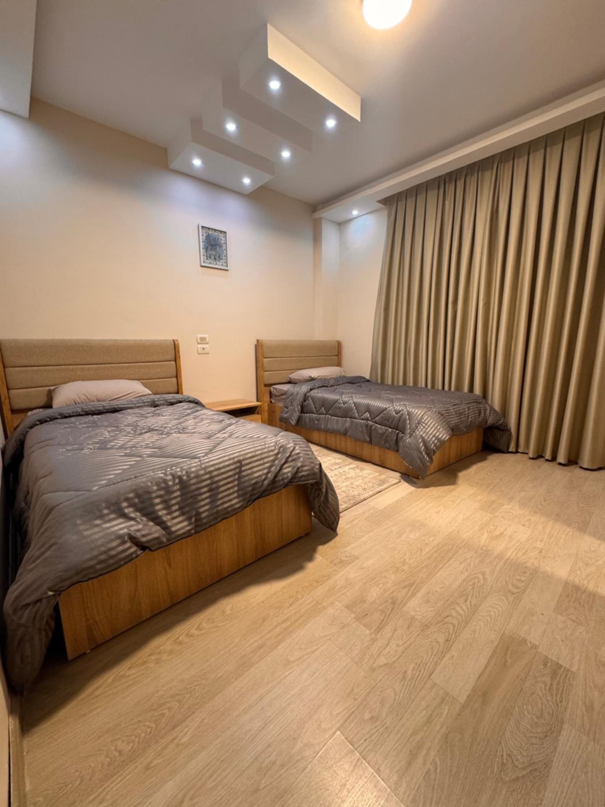Luxury - 2 Bedroom Apartment B7 photo 5