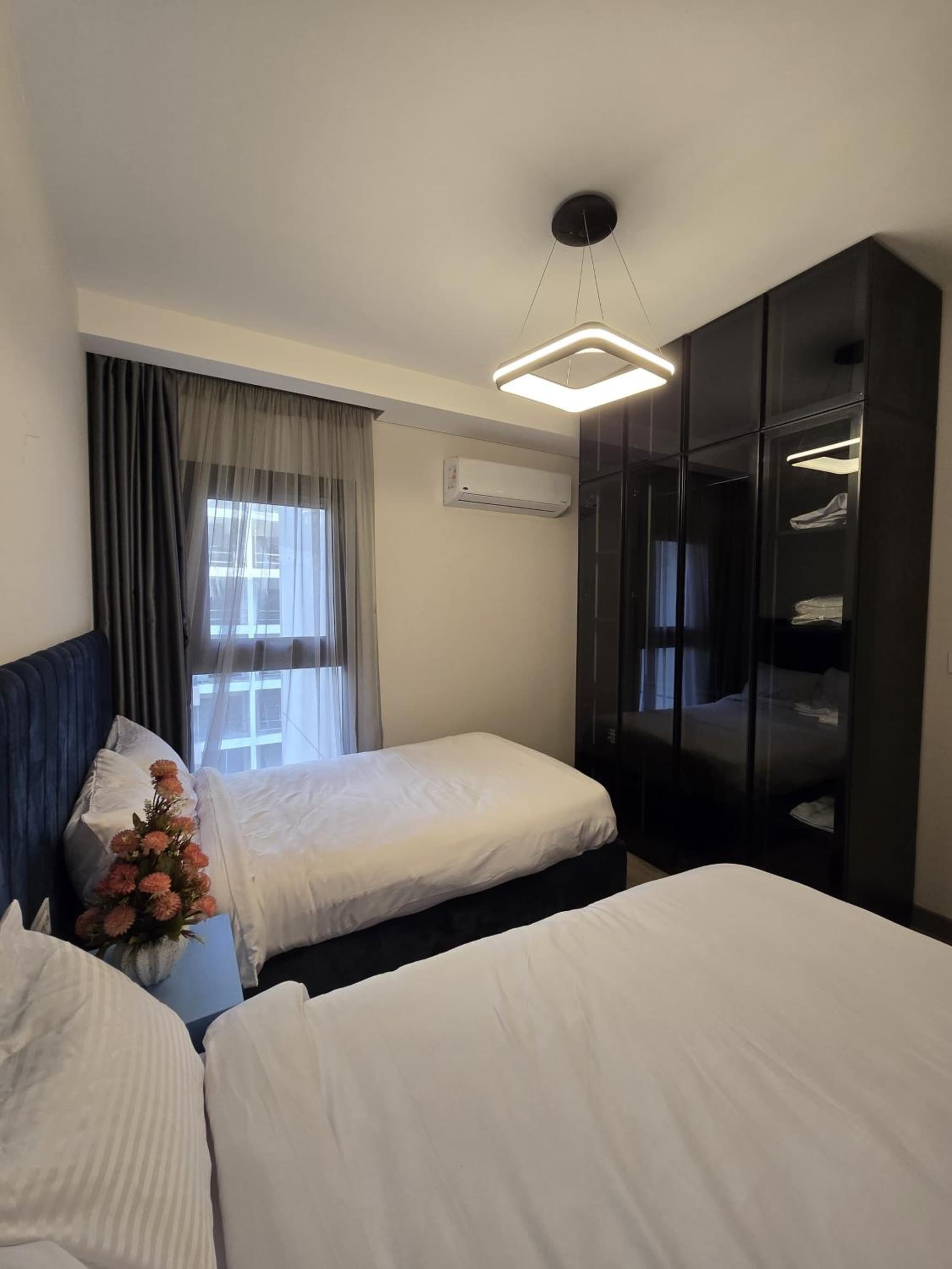 Elegant Zed Park Apartment photo 5