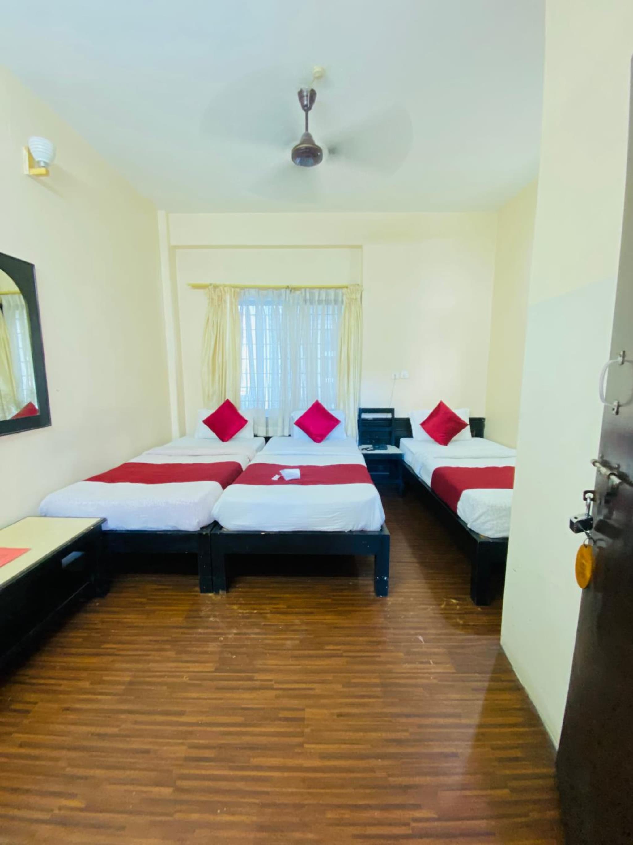 Hotel Sarathi photo 9