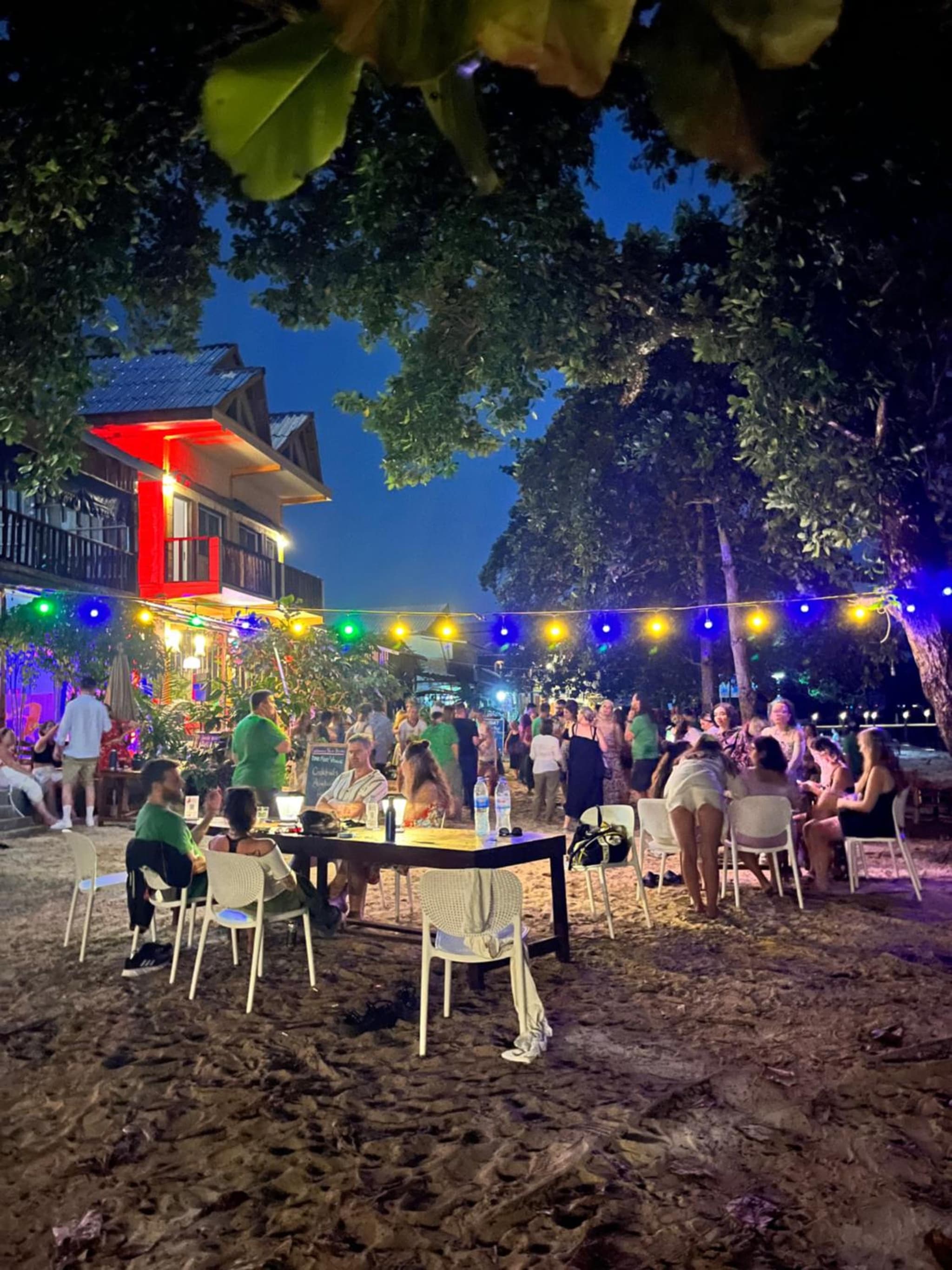 Lovesick Hostel & Bar Mpai Bay
