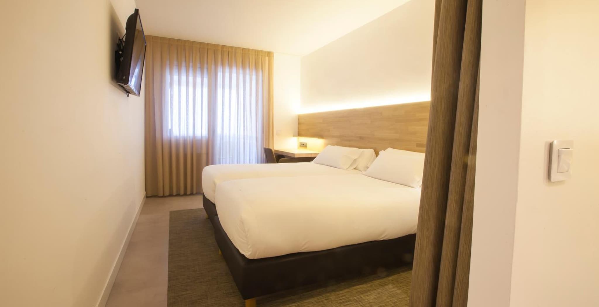 Hotel A Pamplona photo 9