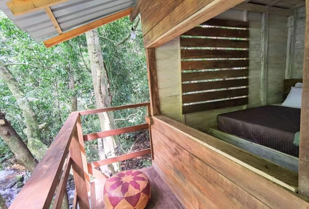 Knuckles Off-Grid Cabin With Waterfall View photo 9