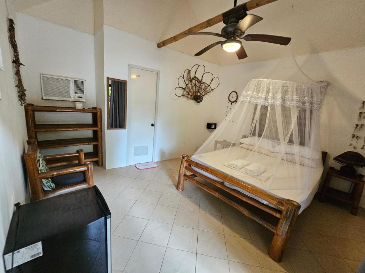 Big BamBoo Beach Resort Sipalay photo 4