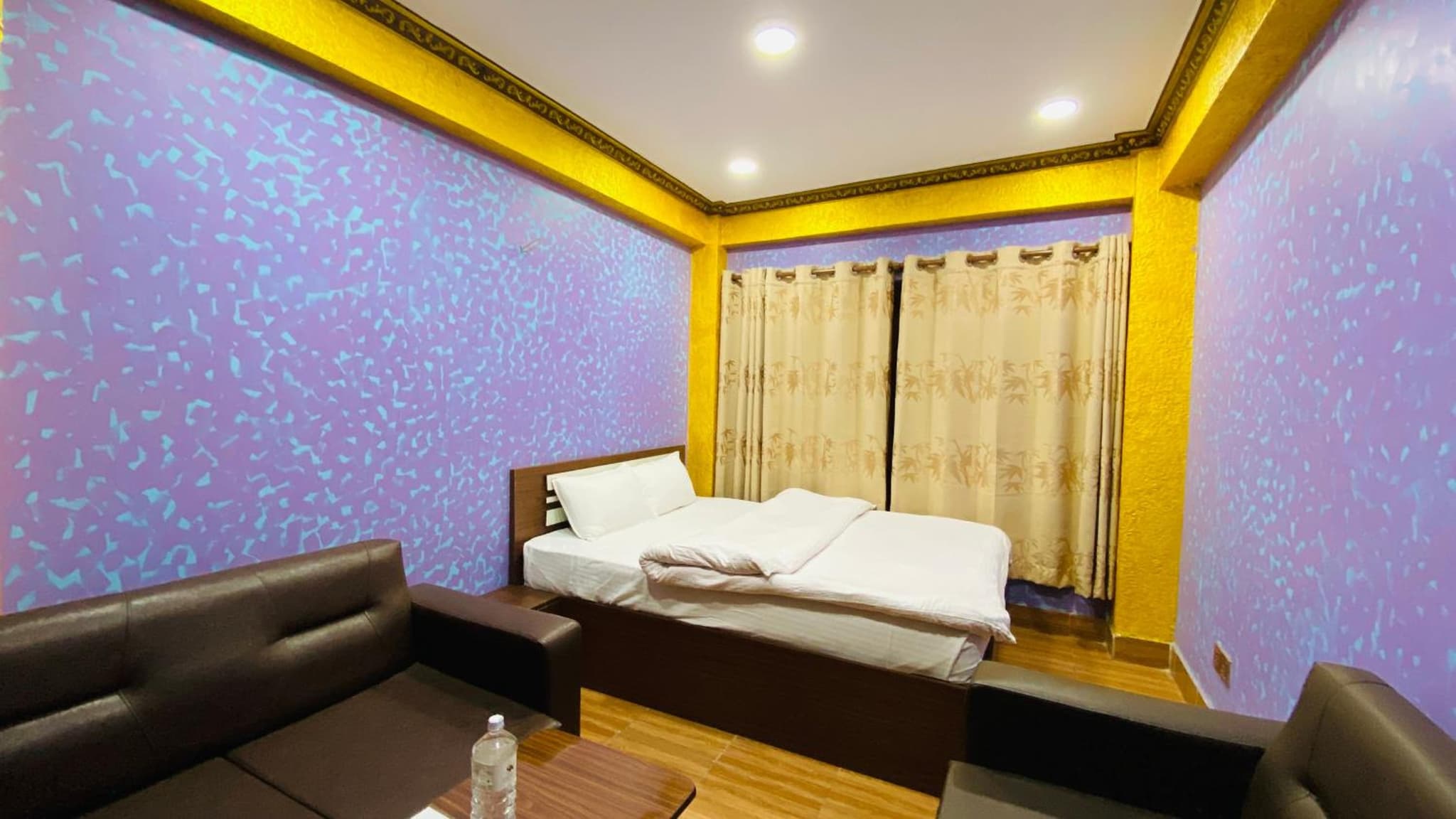 SN Guest House photo 8