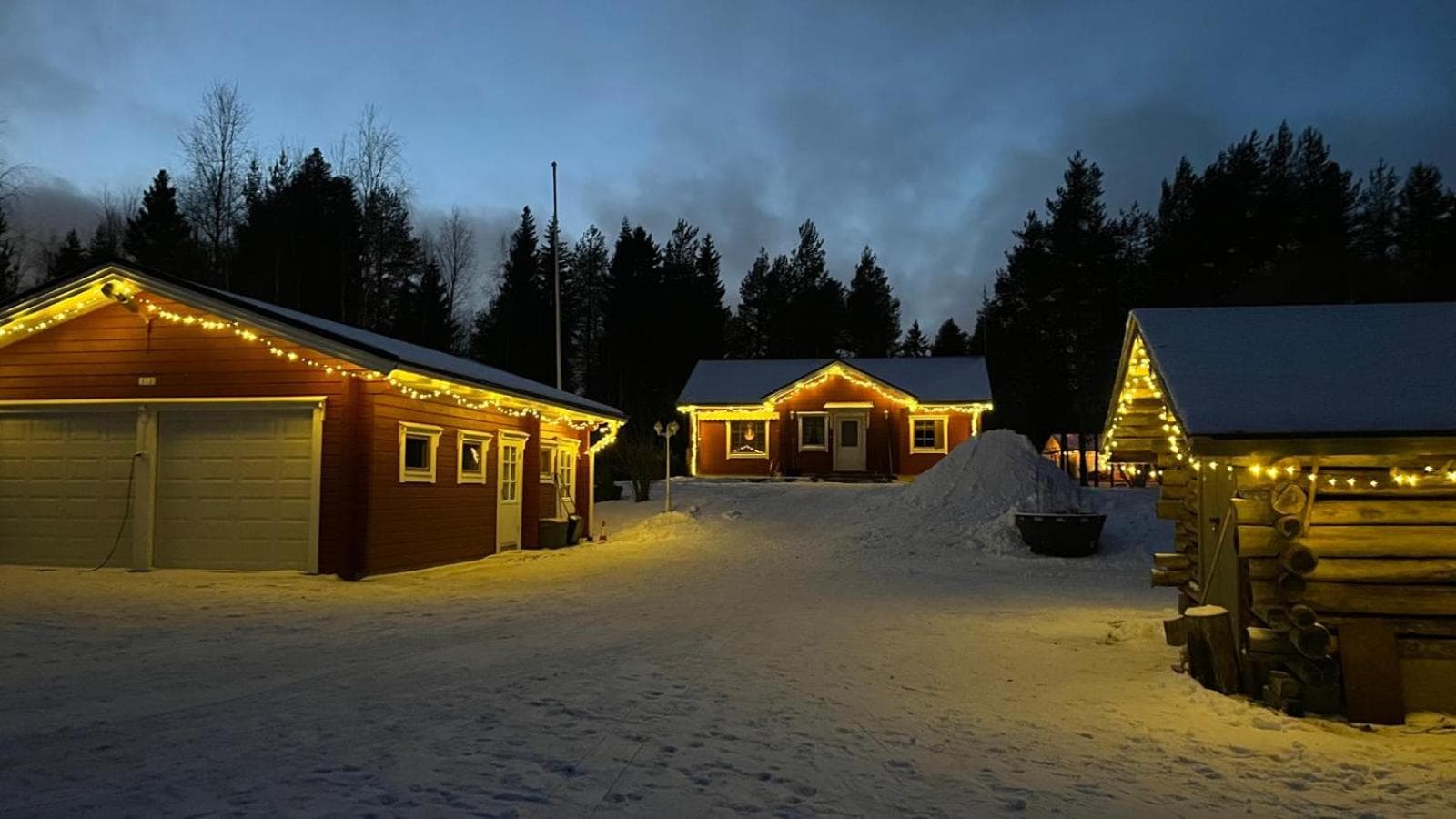 Santa's Loghouse photo 5