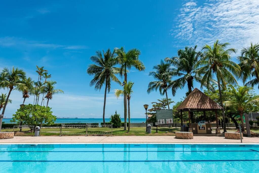 PortDickson Beachfront Home 10pax3BR 1MinToBeach photo 9