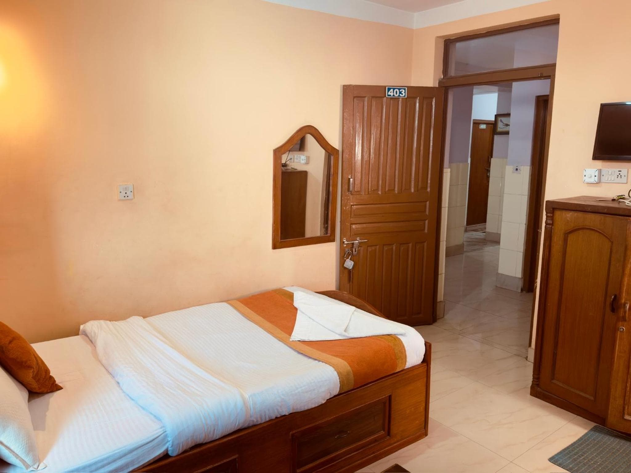 Om Mandakini Hotel photo 2
