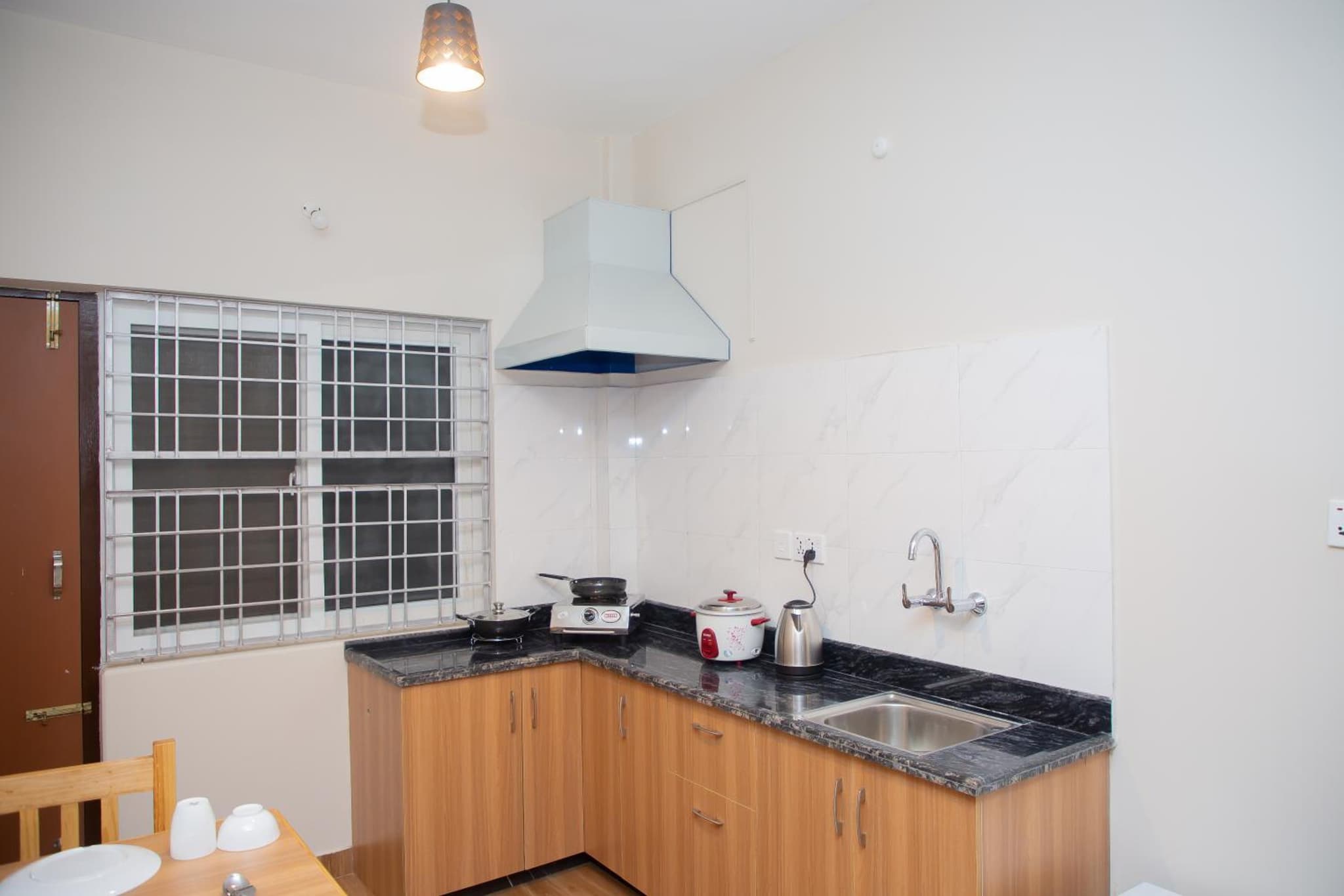 Lake Breeze Apartment photo 5