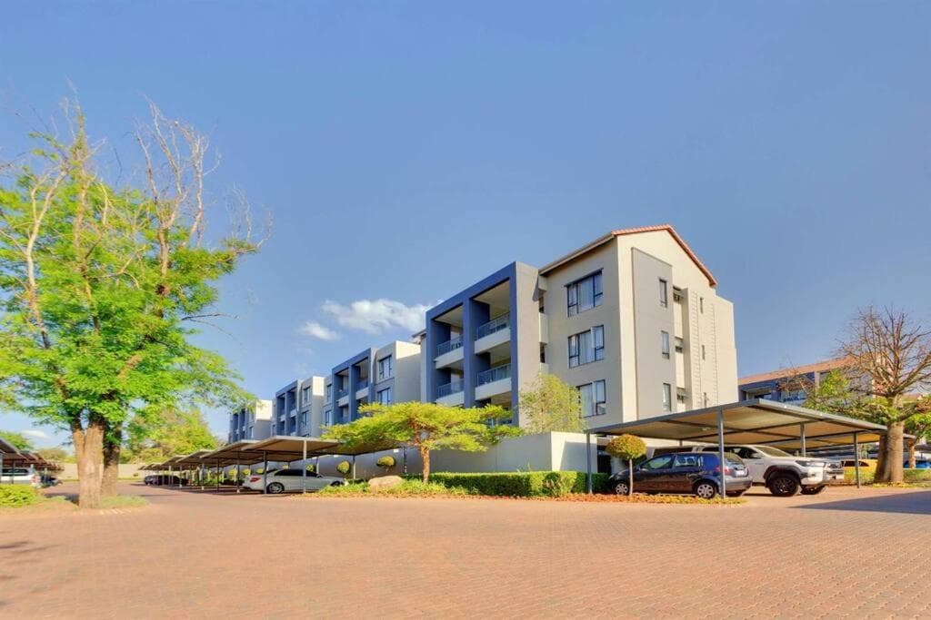 Stunning 2 bed Apartment near Monte Casino