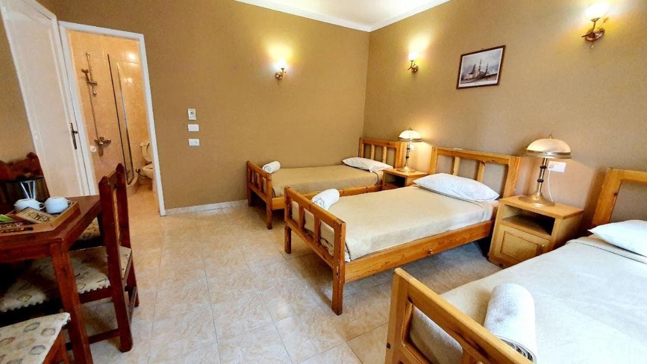 Cream Hostel photo 7