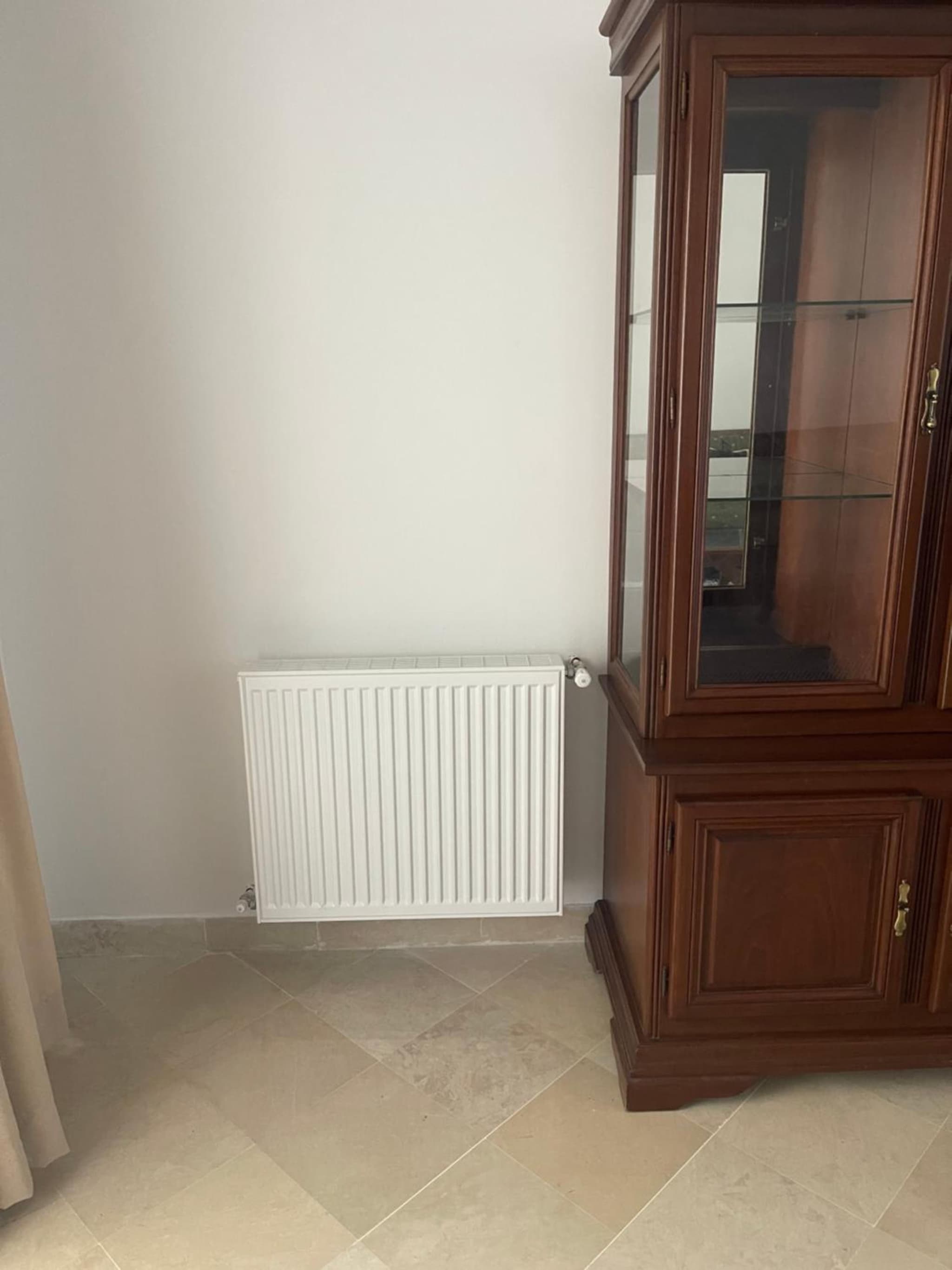 Deluxe two bedroom apartment with elevator photo 7